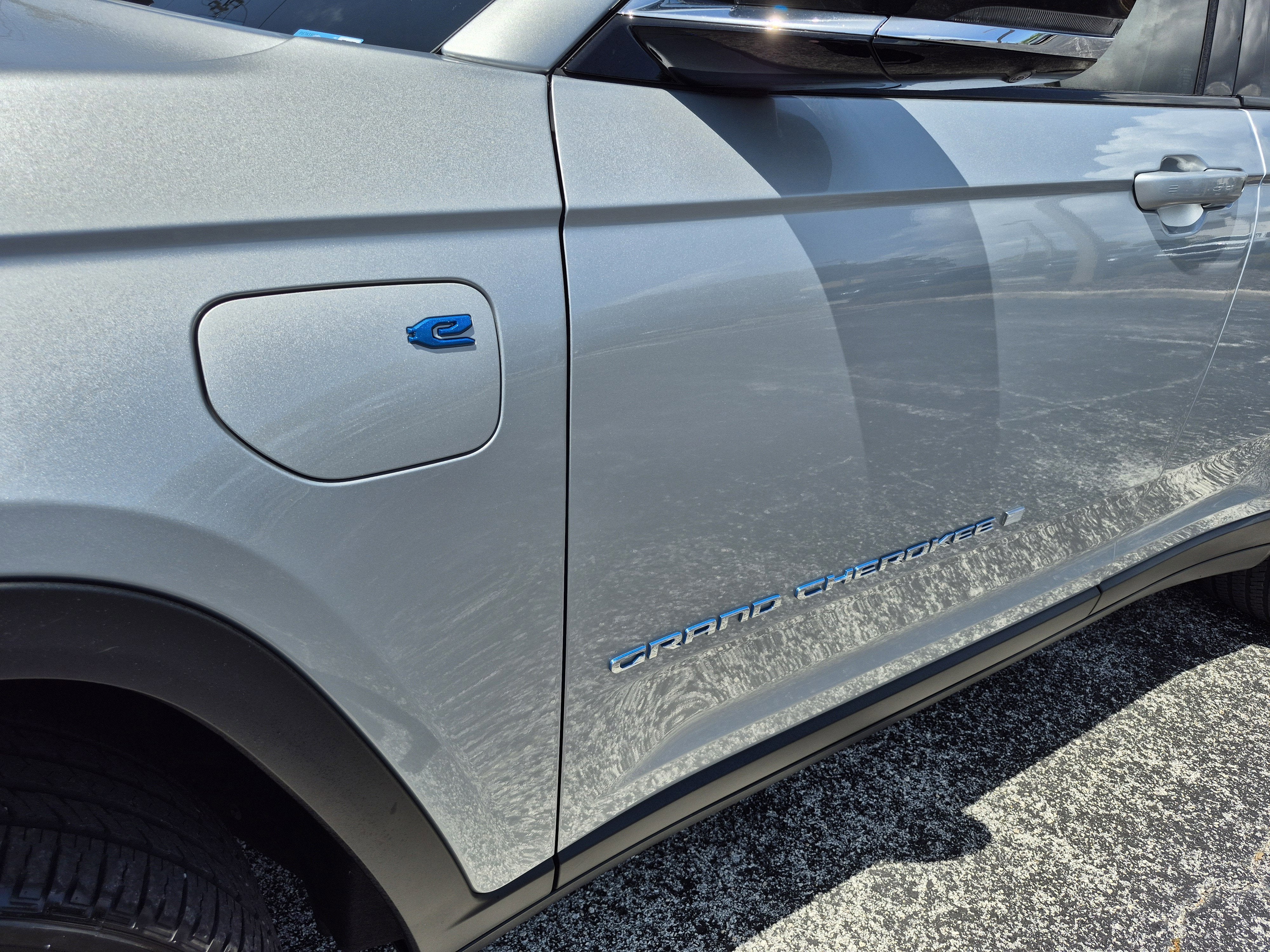 2023 Jeep Grand Cherokee 4xe BASE