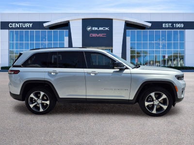 2023 Jeep Grand Cherokee 4xe BASE
