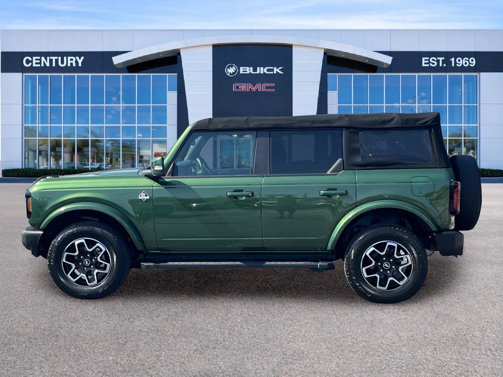 2022 Ford Bronco Base