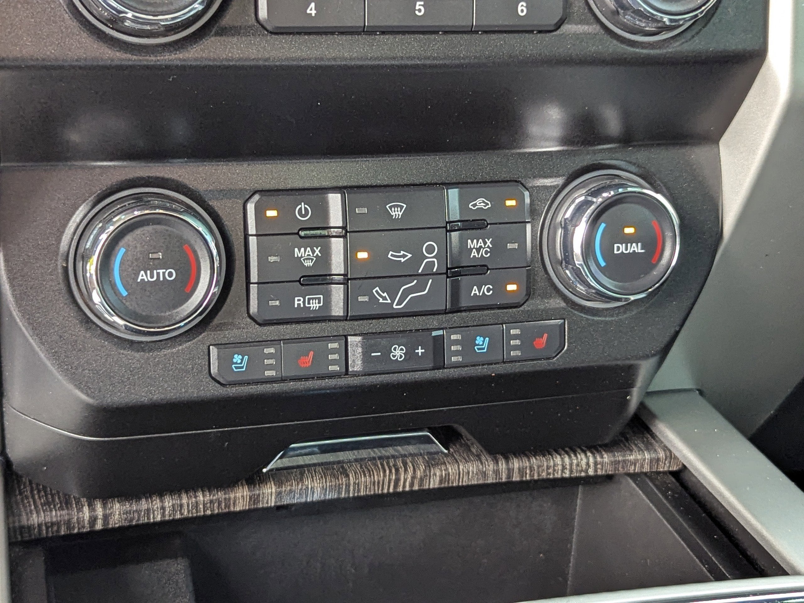 2020 Ford Super Duty F-250 SRW Lariat