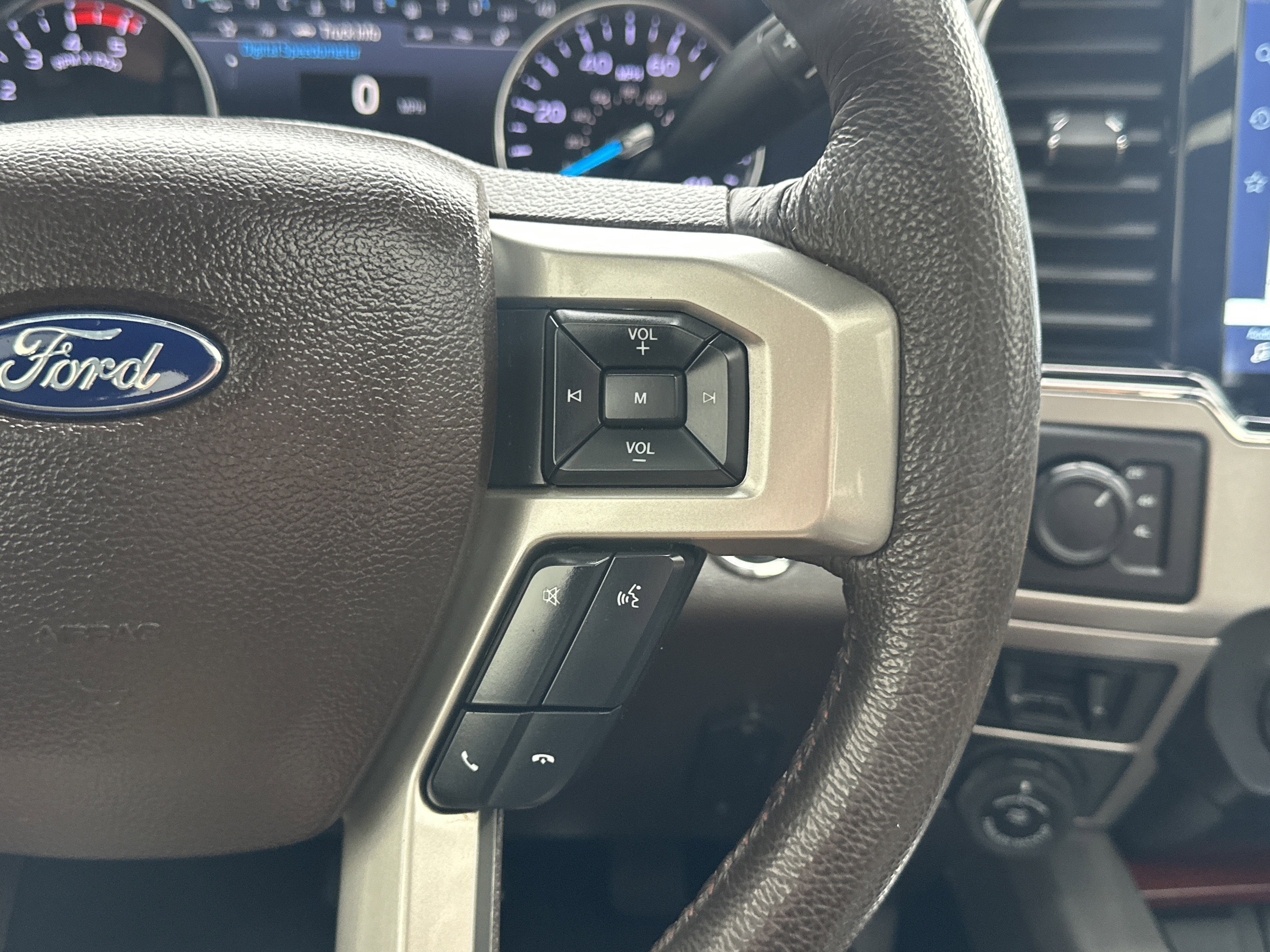 2022 Ford Super Duty F-250 SRW XL