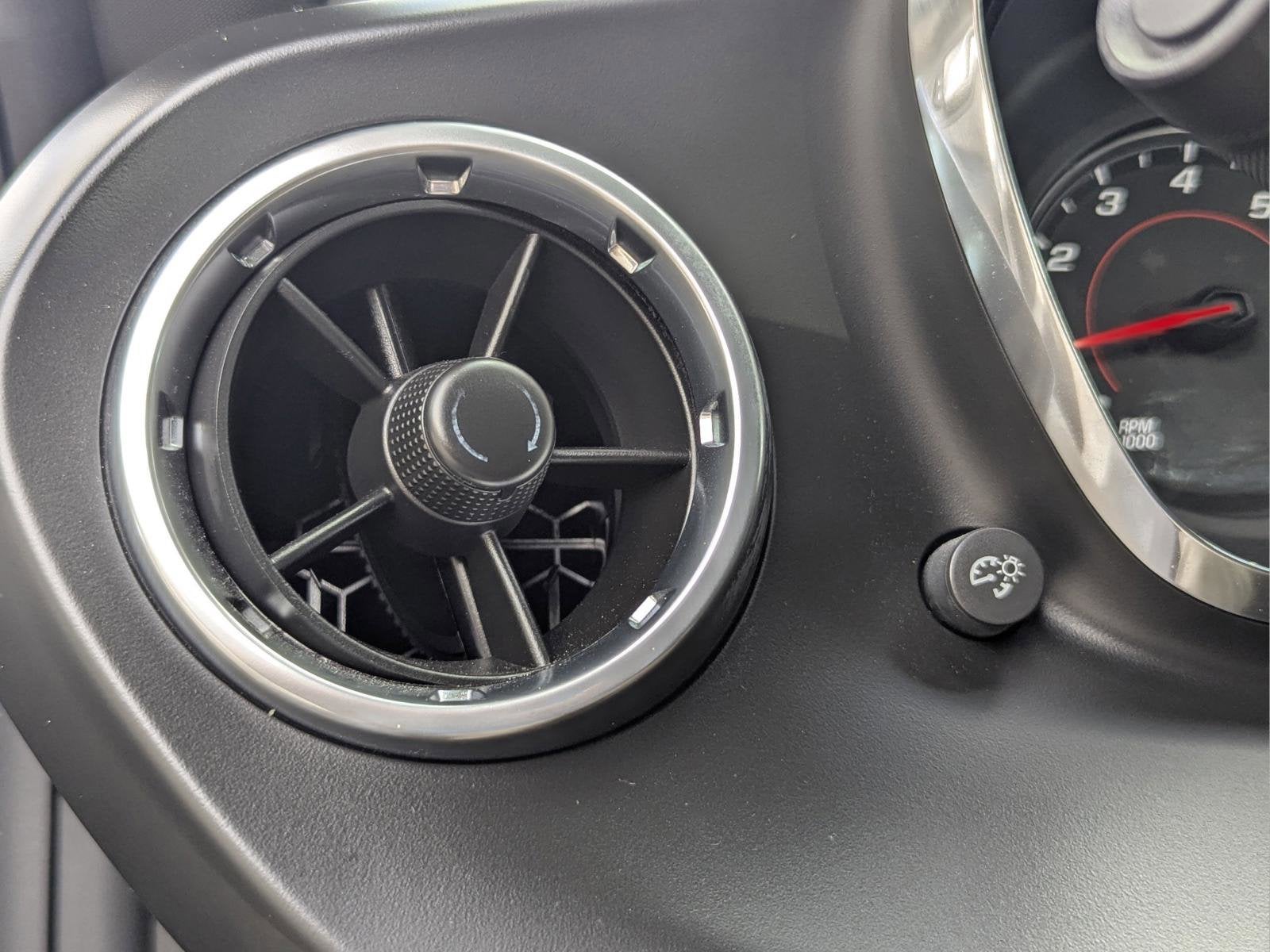 2019 Chevrolet Camaro 1LS