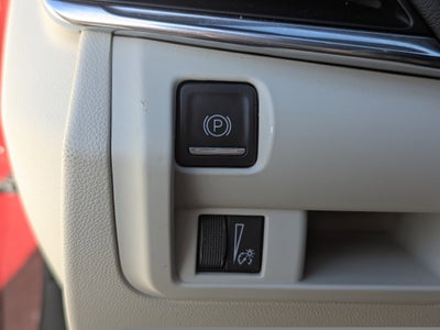 2023 Cadillac CT4 Luxury