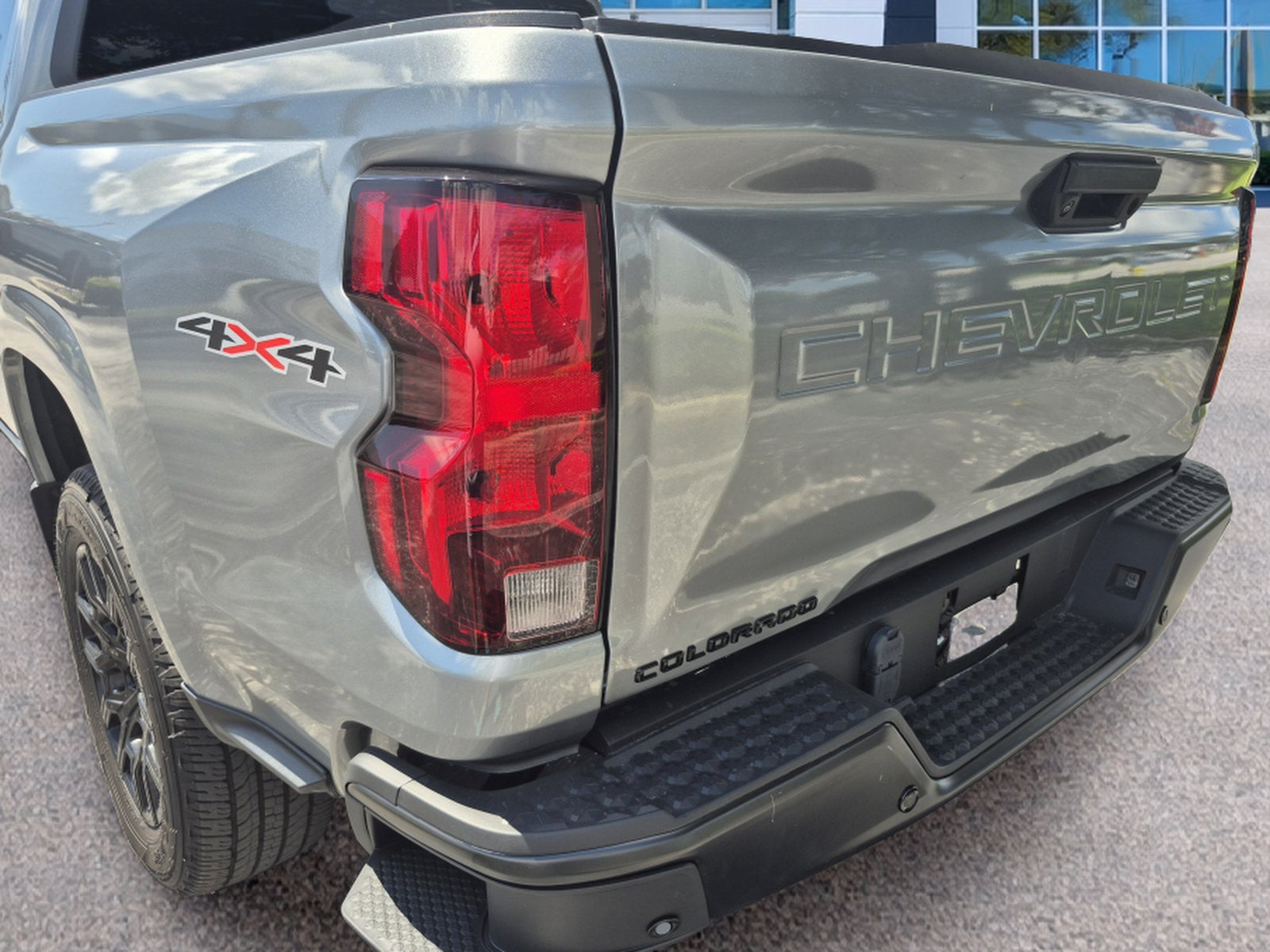 2025 Chevrolet Colorado WT/LT