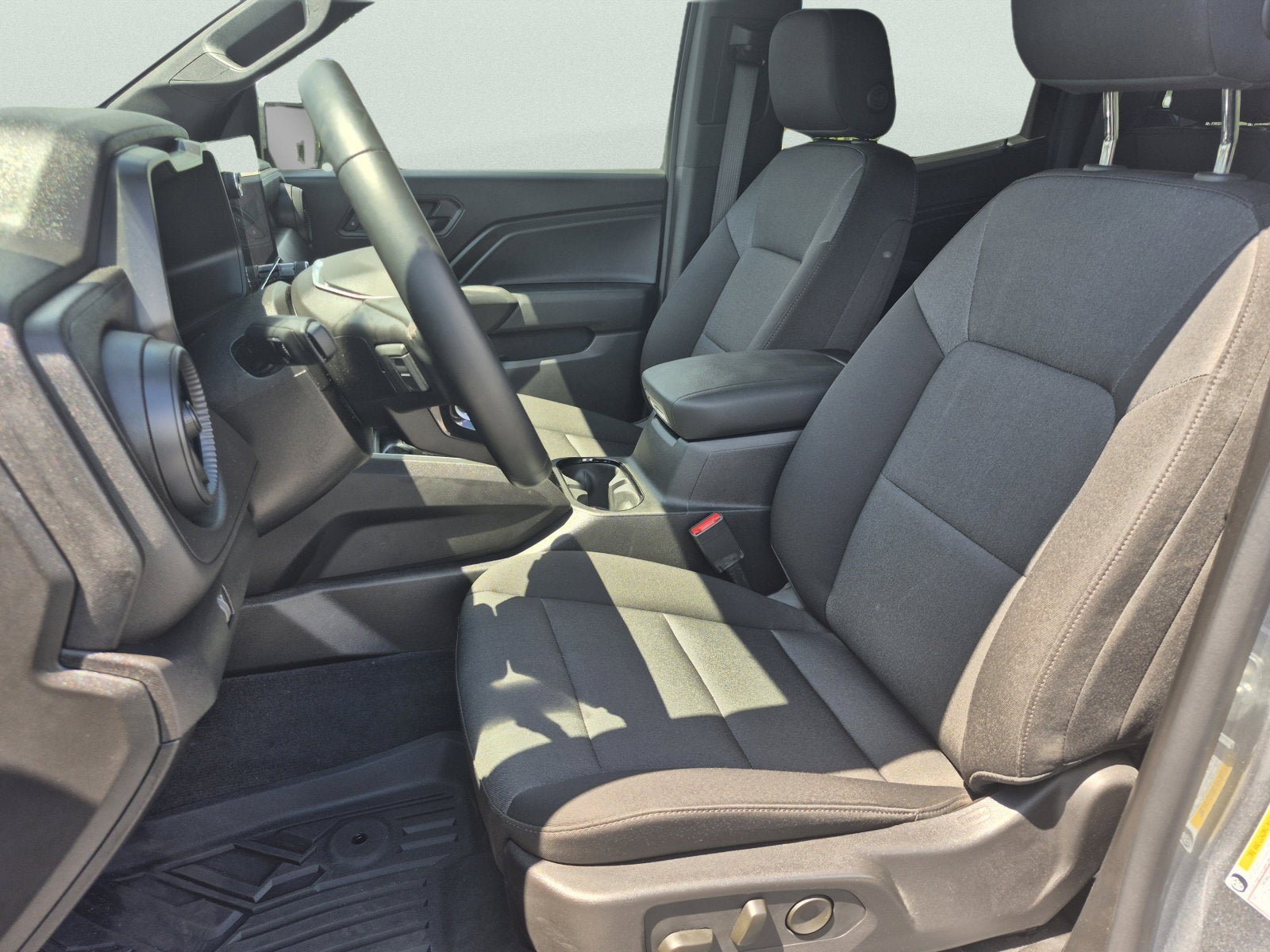 2025 Chevrolet Colorado WT/LT