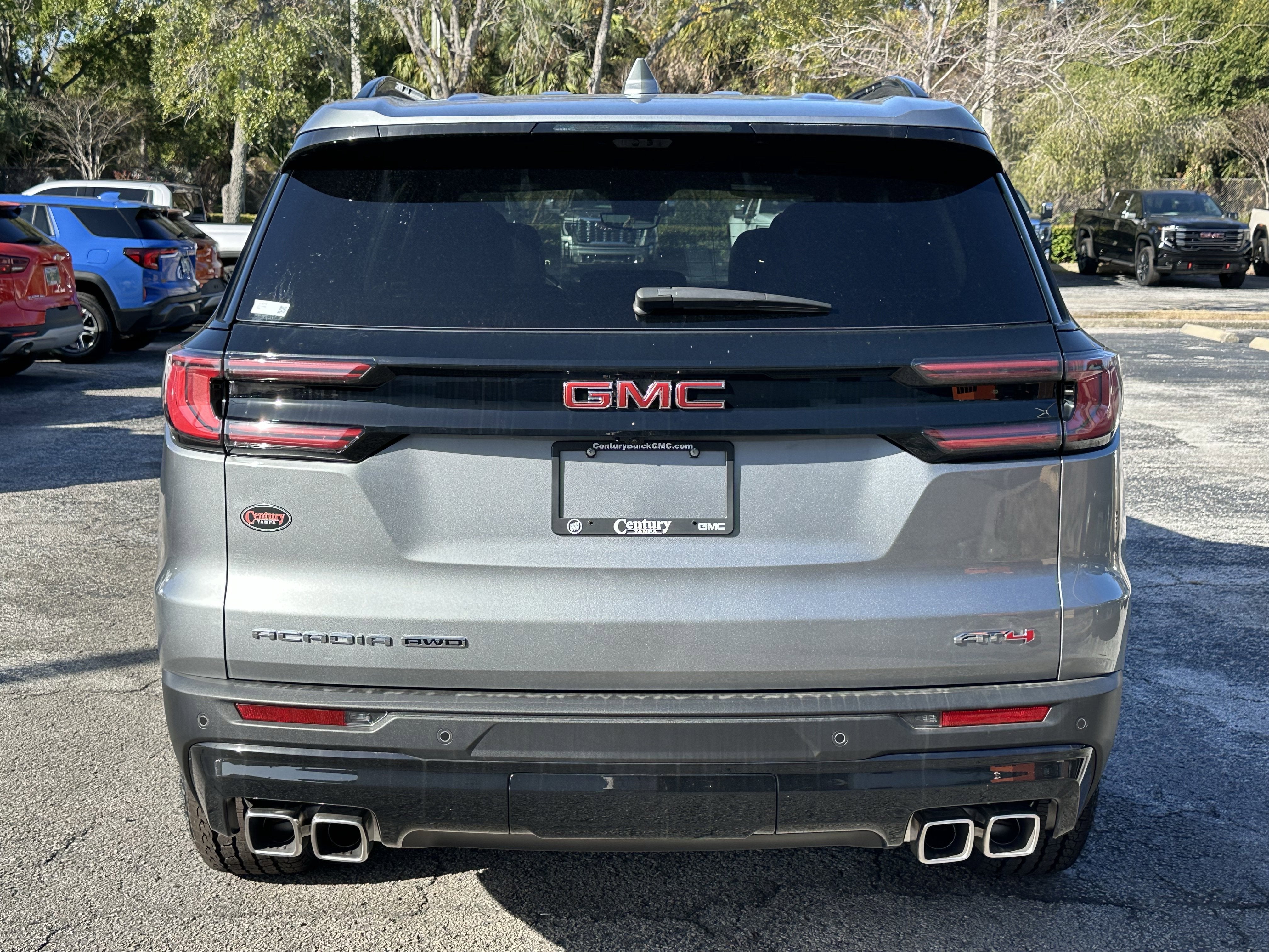 2025 GMC Acadia AT4