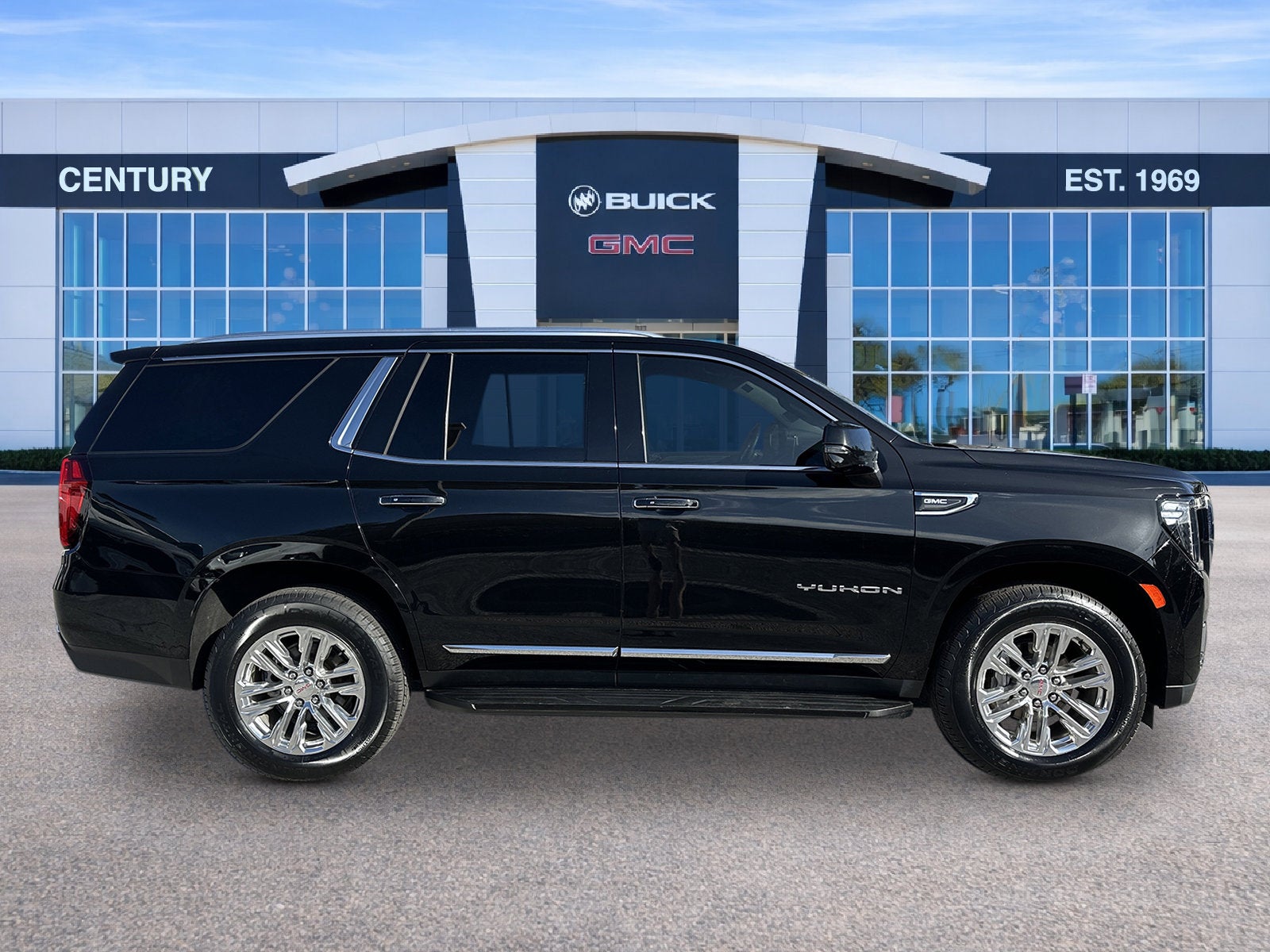 2022 GMC Yukon SLT