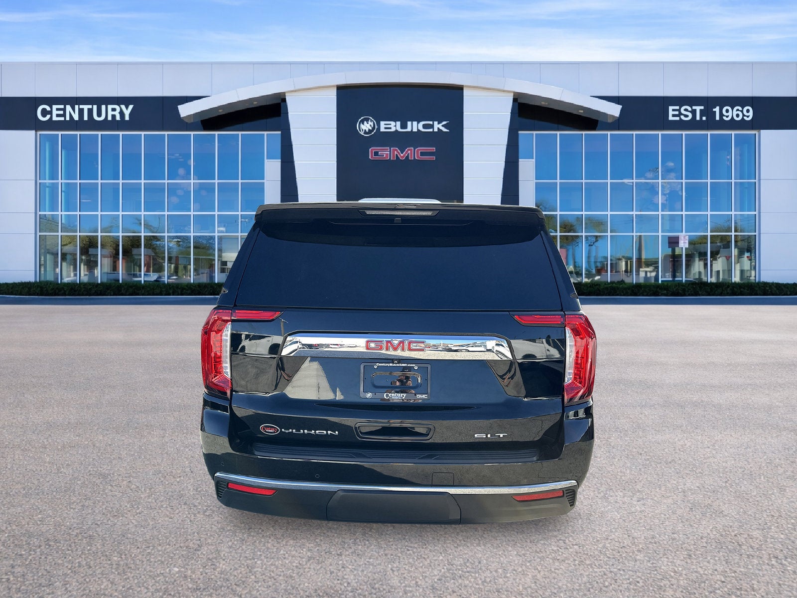 2022 GMC Yukon SLT