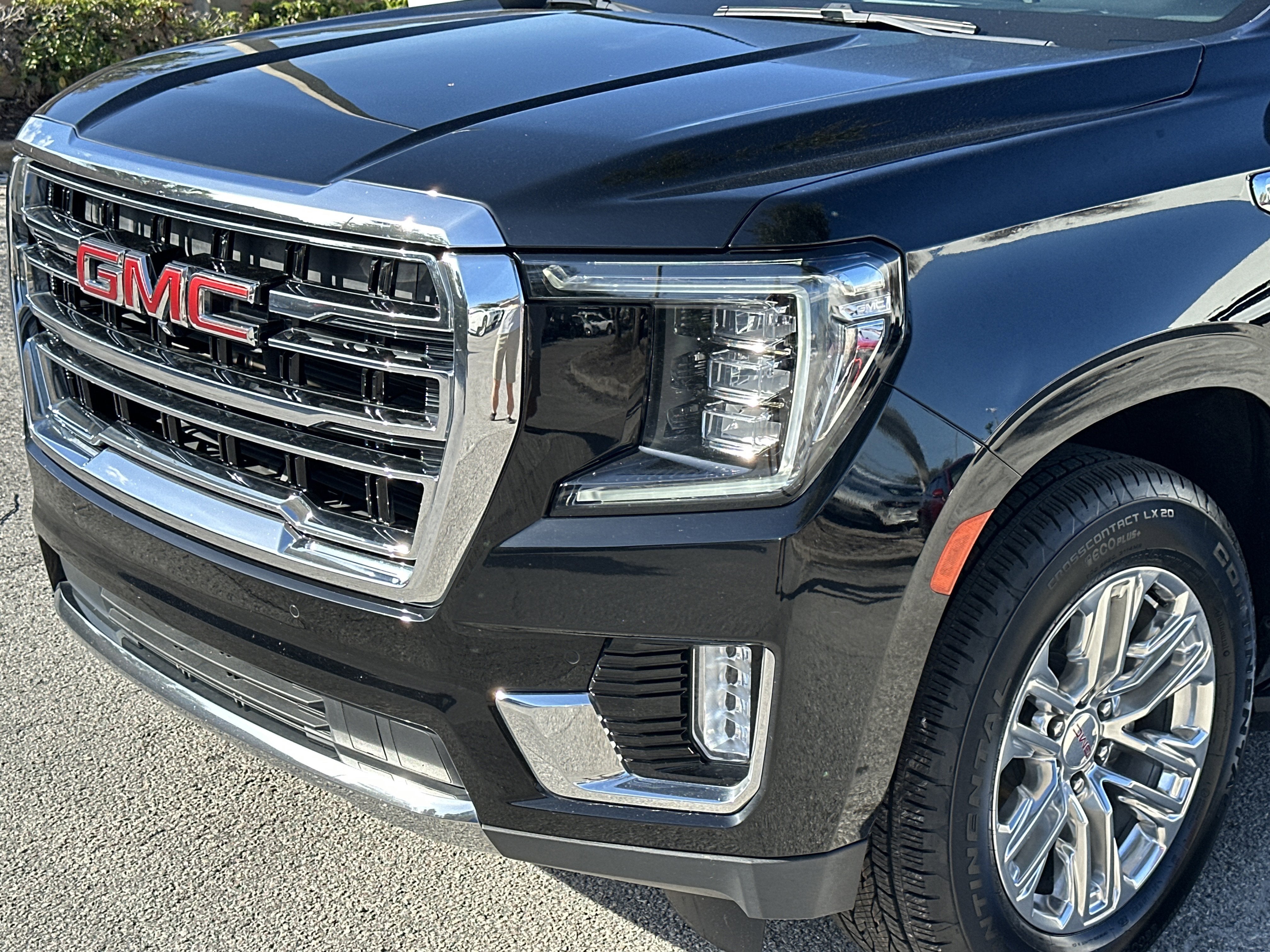 2022 GMC Yukon SLT