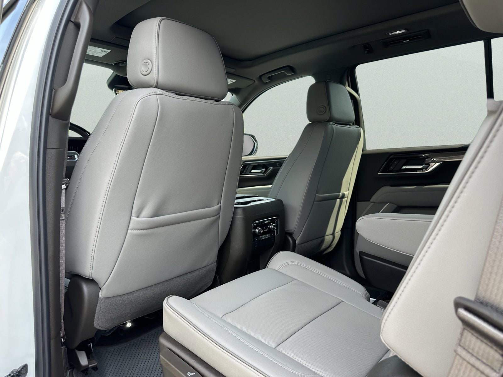 2027 GMC Yukon Elevation