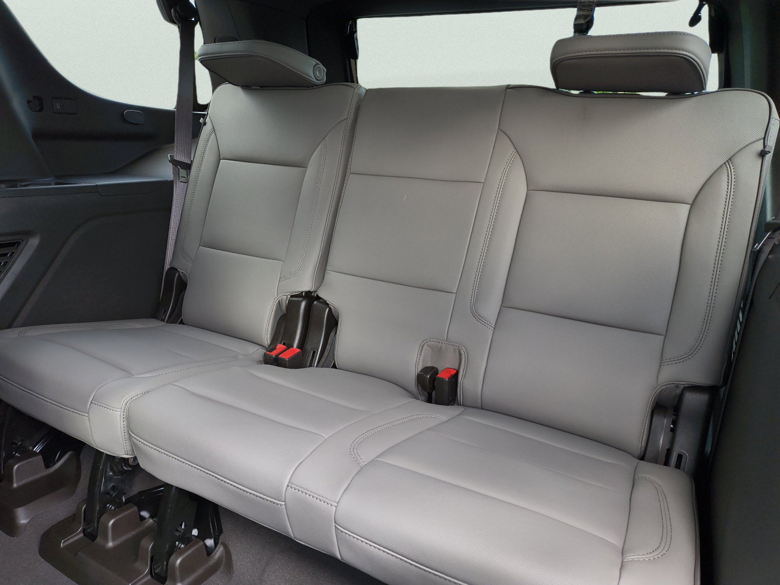 2027 GMC Yukon Elevation