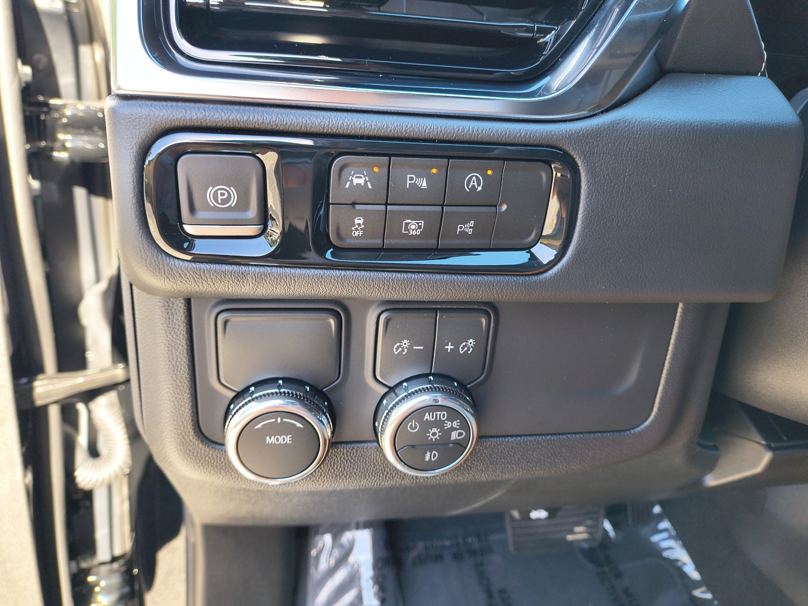 2027 GMC Yukon Elevation