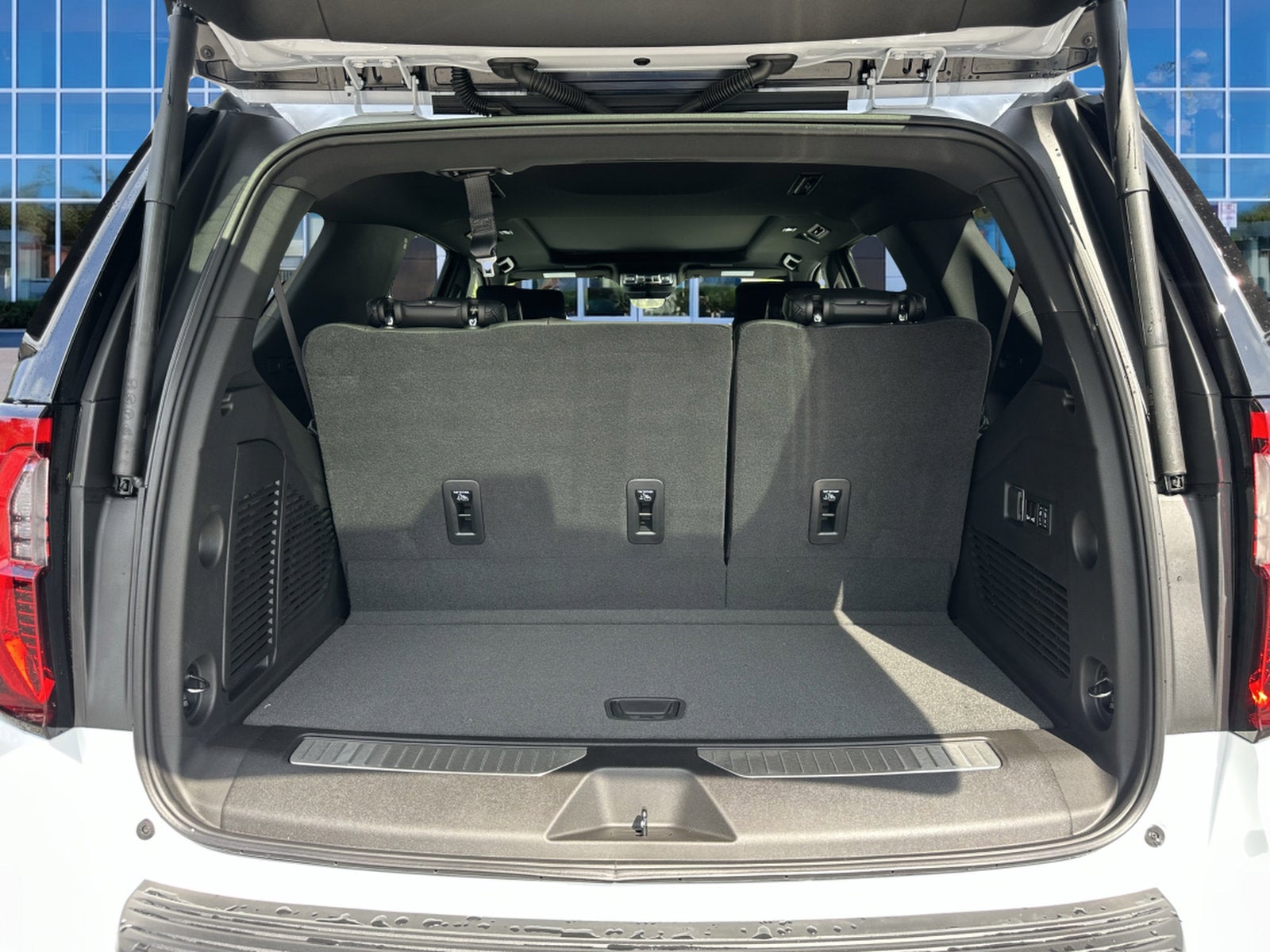 2027 GMC Yukon Denali