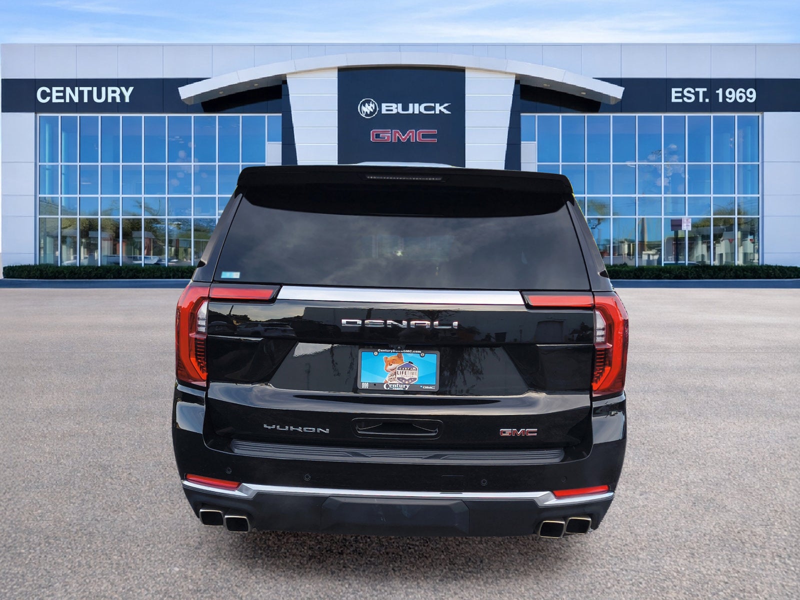 2025 GMC Yukon Denali
