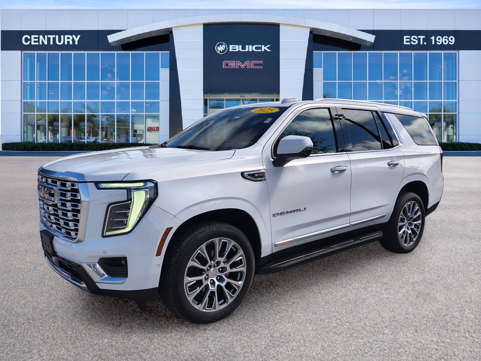 2025 GMC Yukon Denali