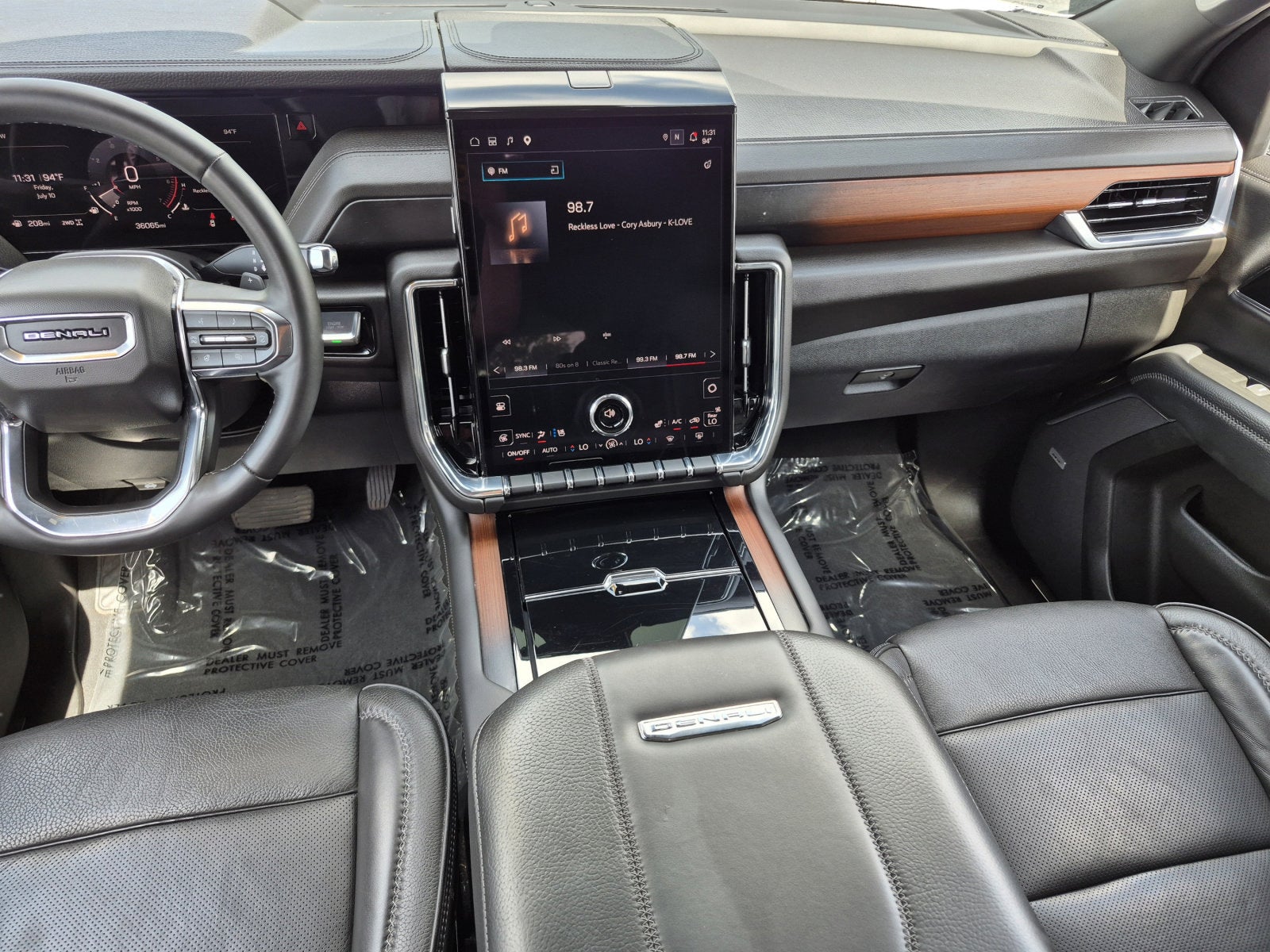 2025 GMC Yukon Denali