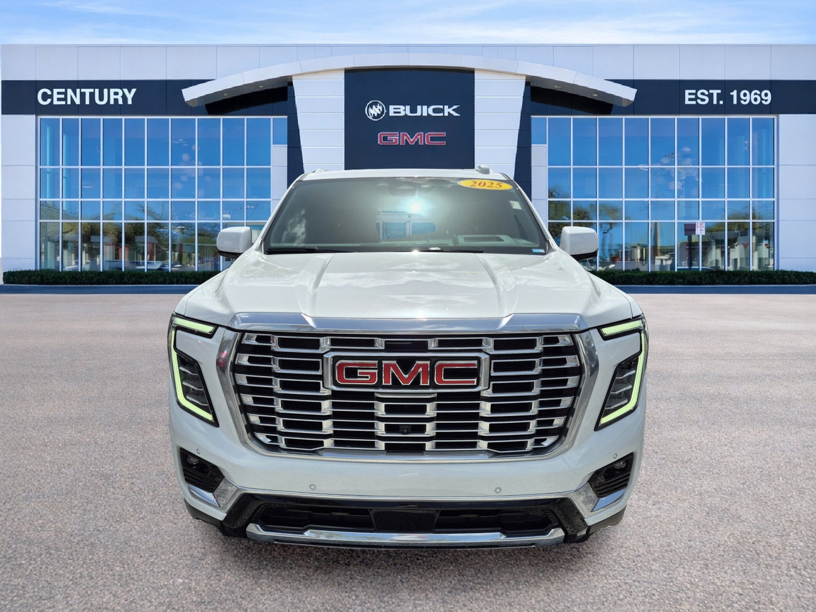2025 GMC Yukon Denali