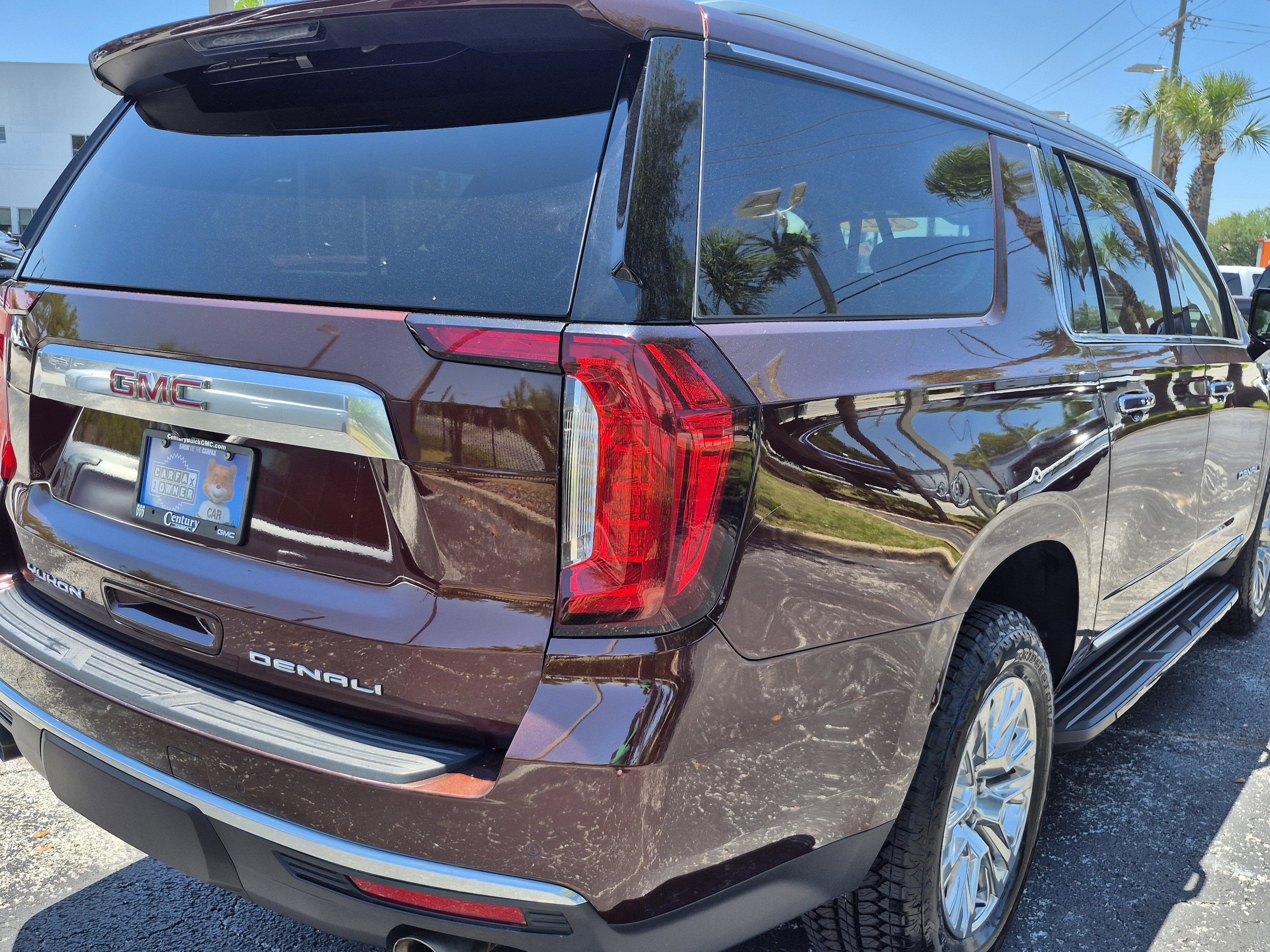 2023 GMC Yukon XL Denali