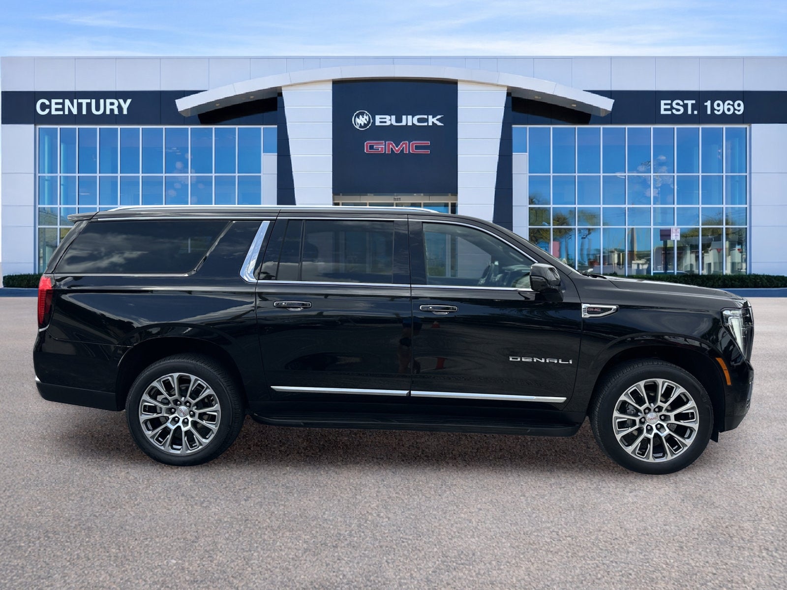 2025 GMC Yukon XL Denali