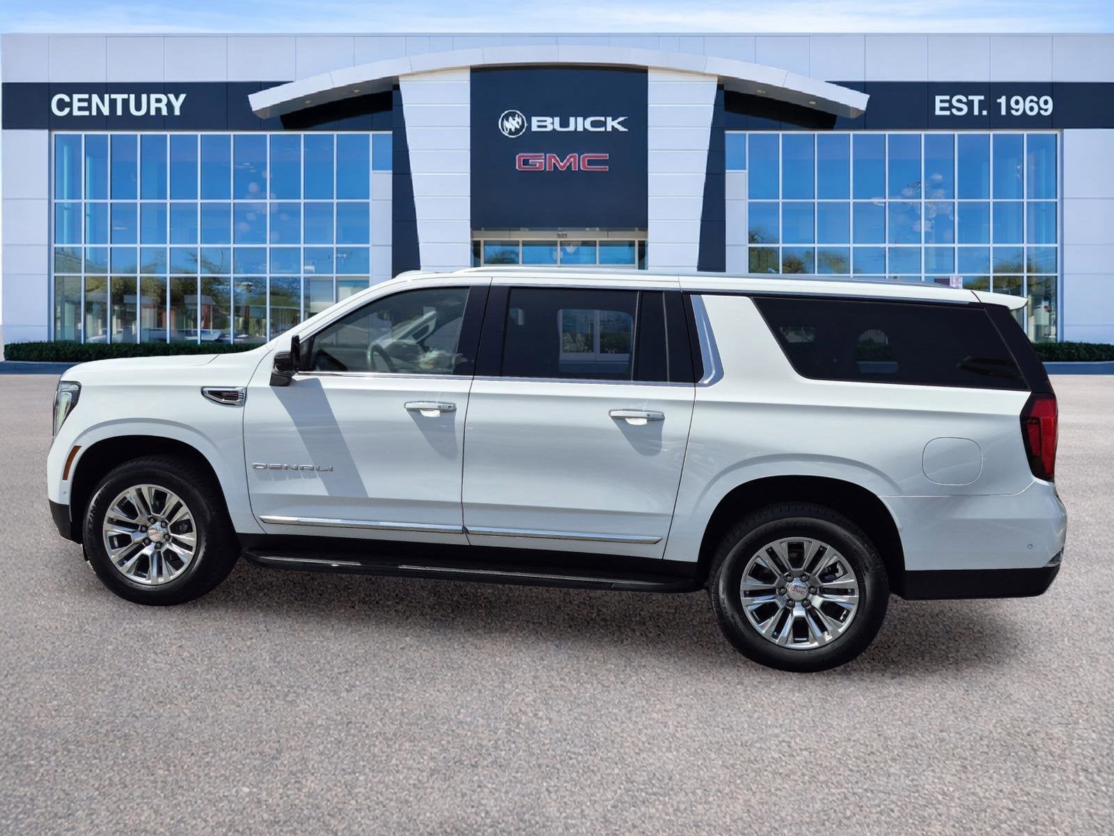 2025 GMC Yukon XL Denali