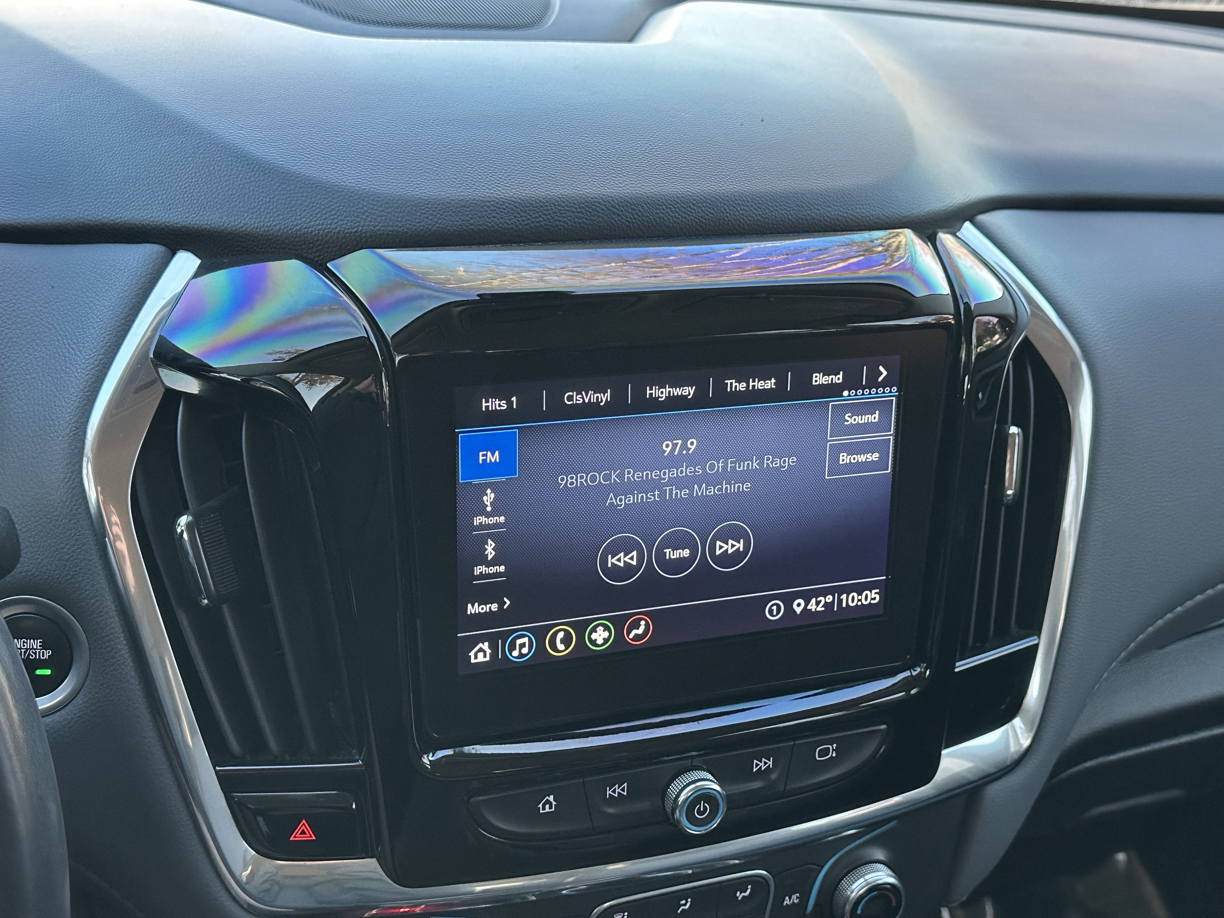 2020 Chevrolet Traverse LT Leather