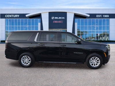 2026 Chevrolet Suburban LT