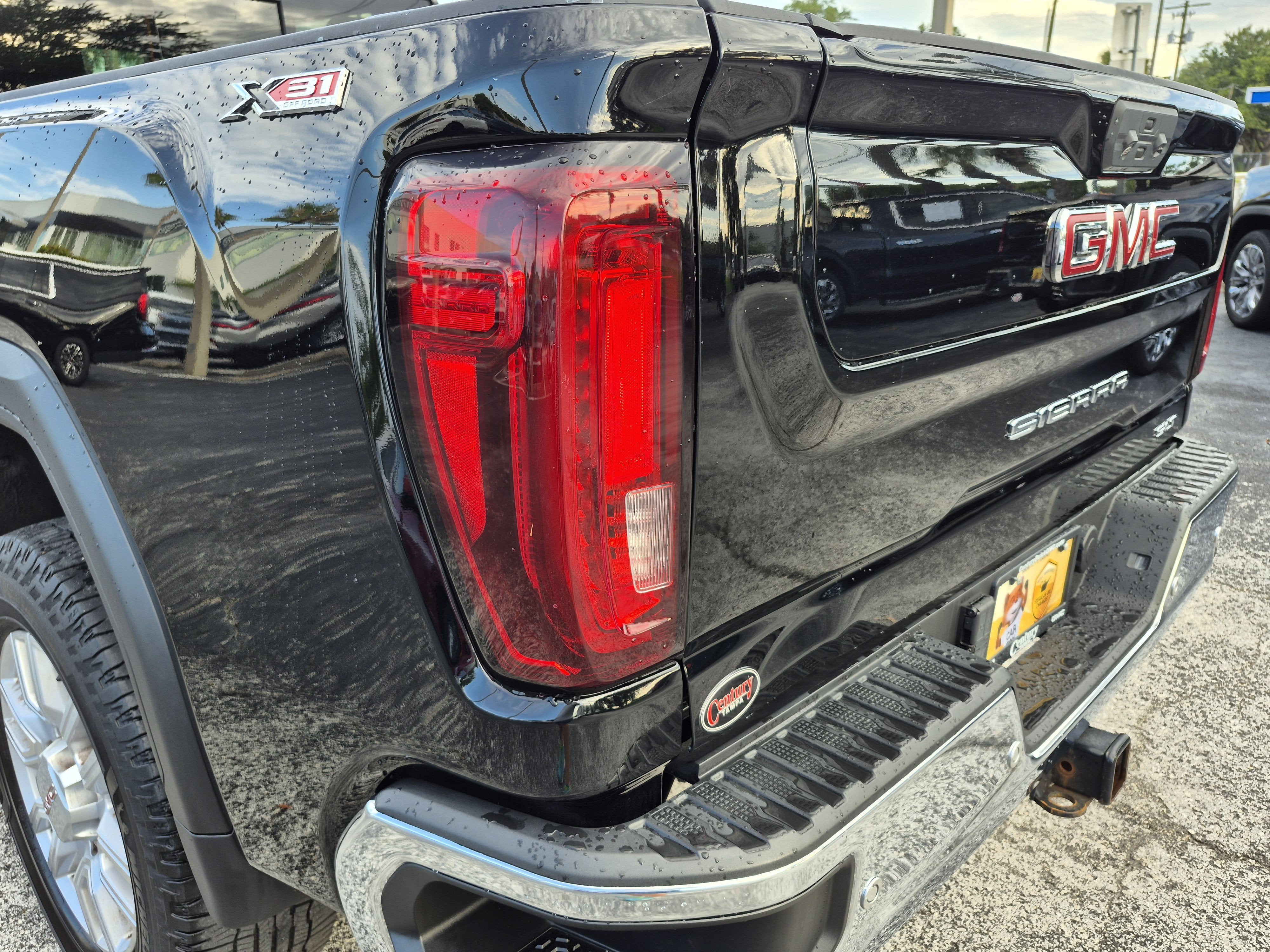 2023 GMC Sierra 2500 HD SLT