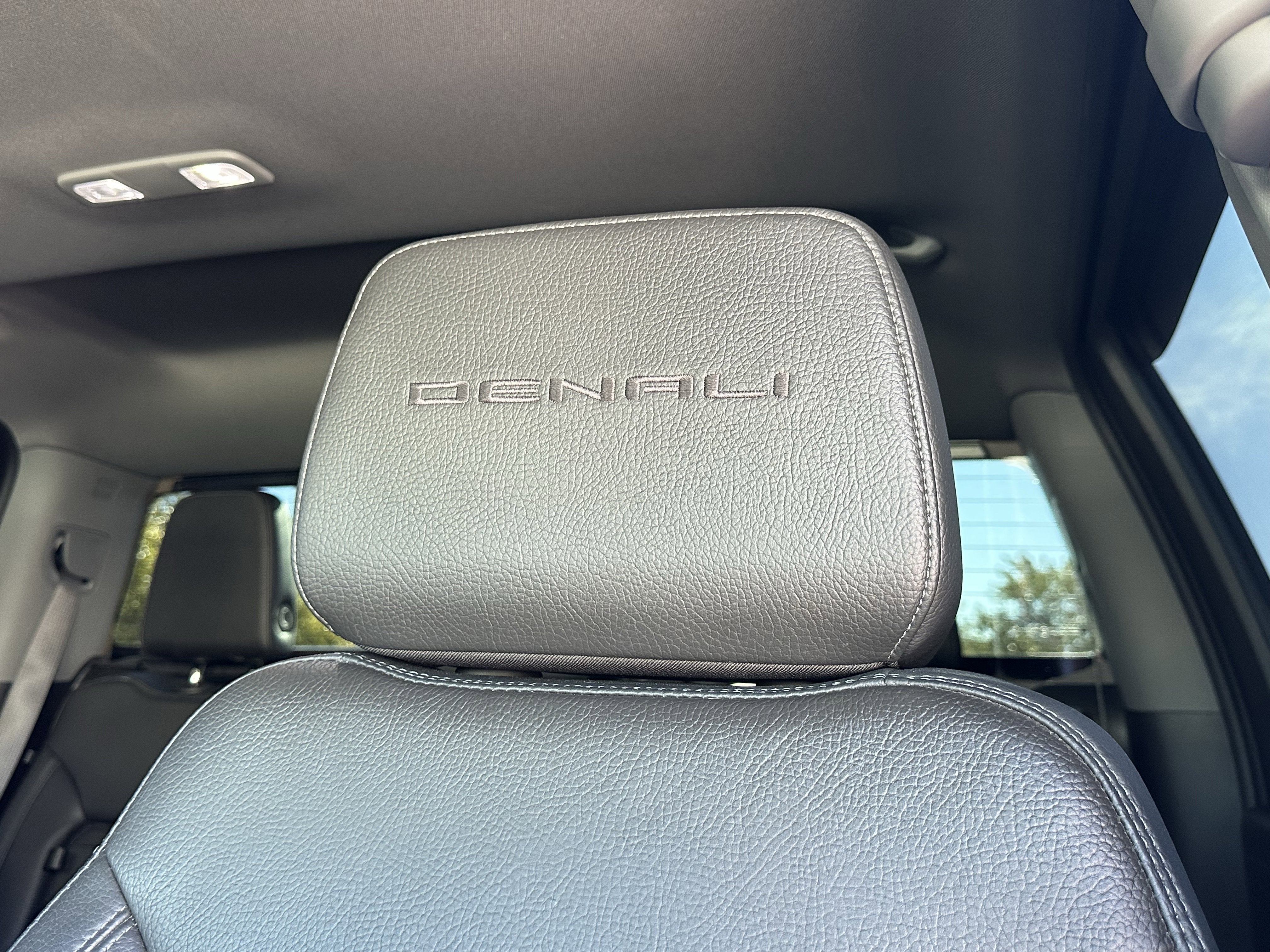 2023 GMC Sierra 2500 HD Denali