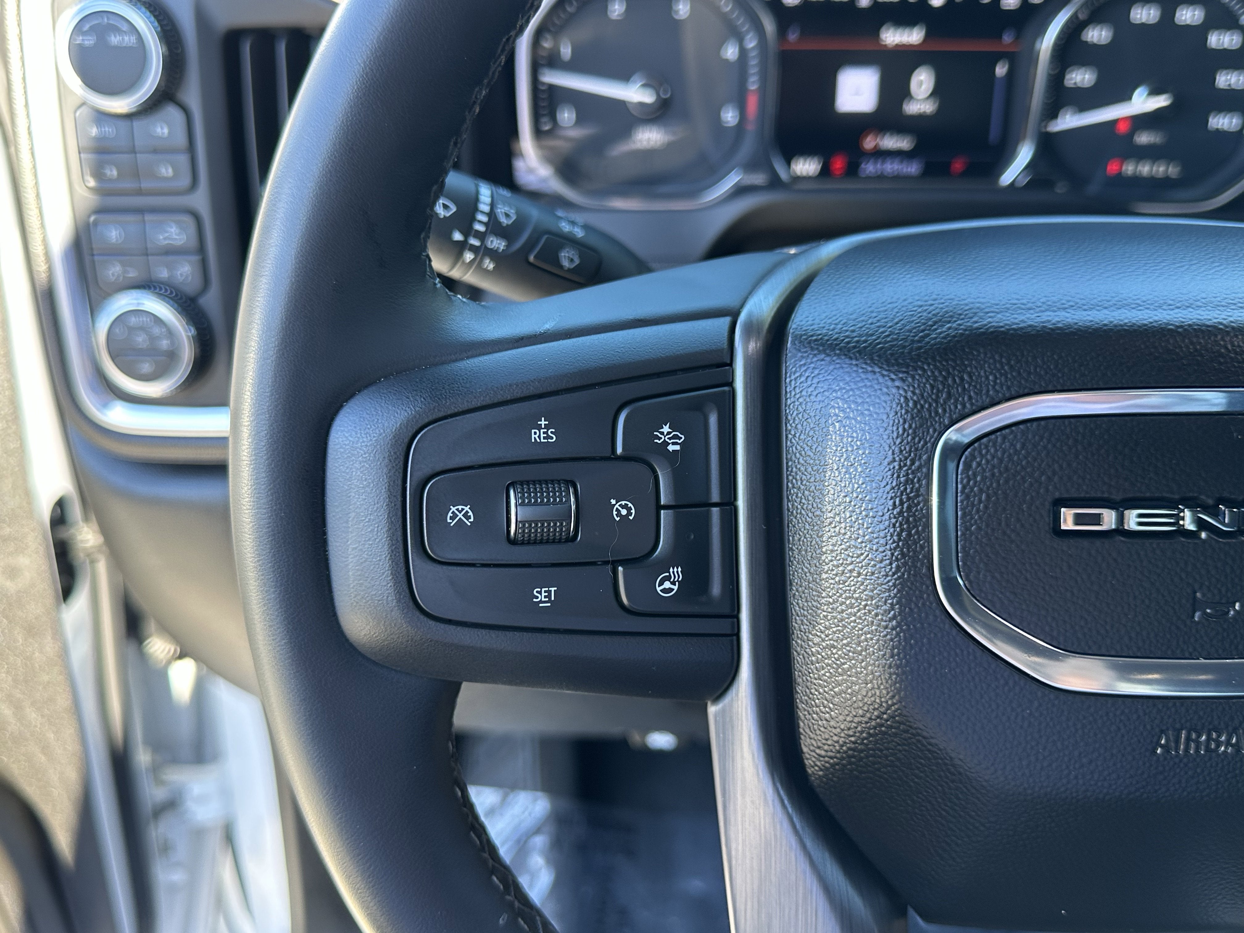 2023 GMC Sierra 2500 HD Denali