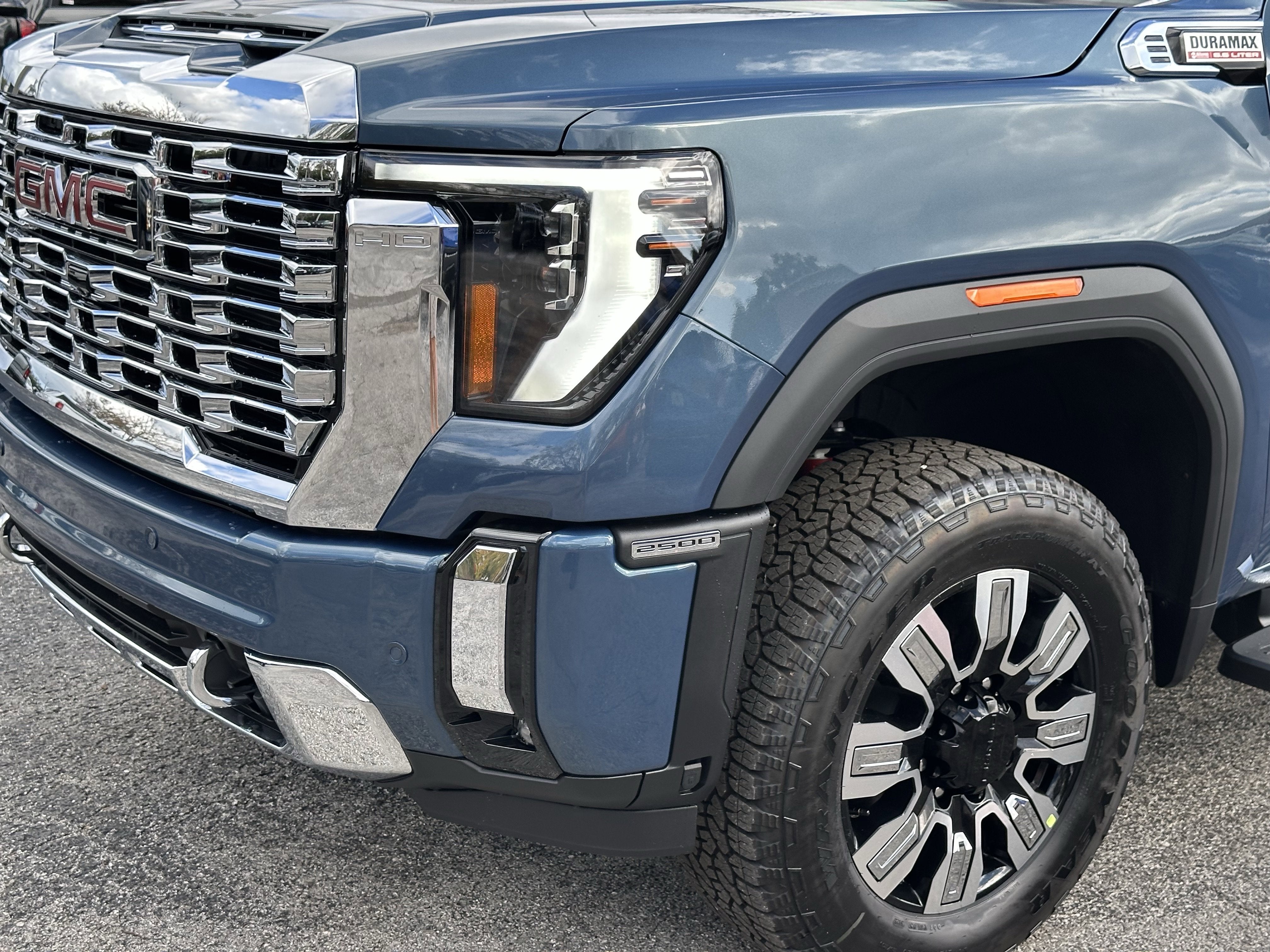 2026 GMC Sierra 2500 HD Denali