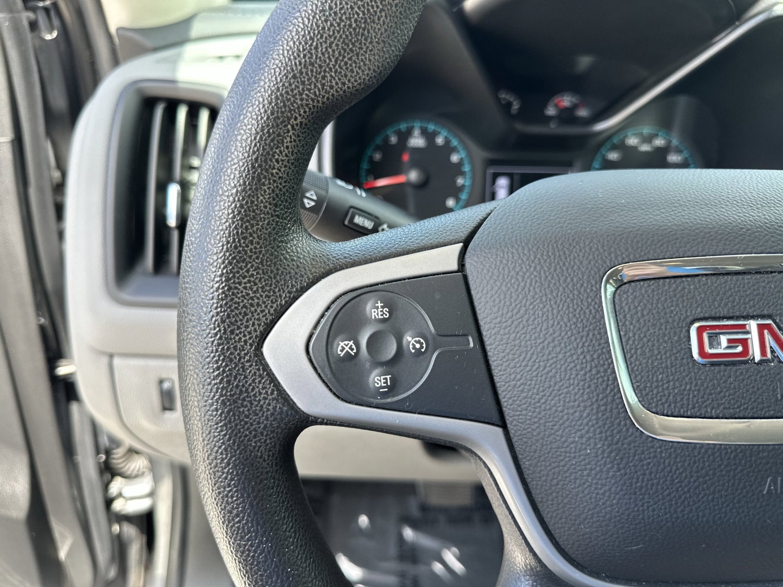2021 GMC Canyon 2WD Elevation Standard