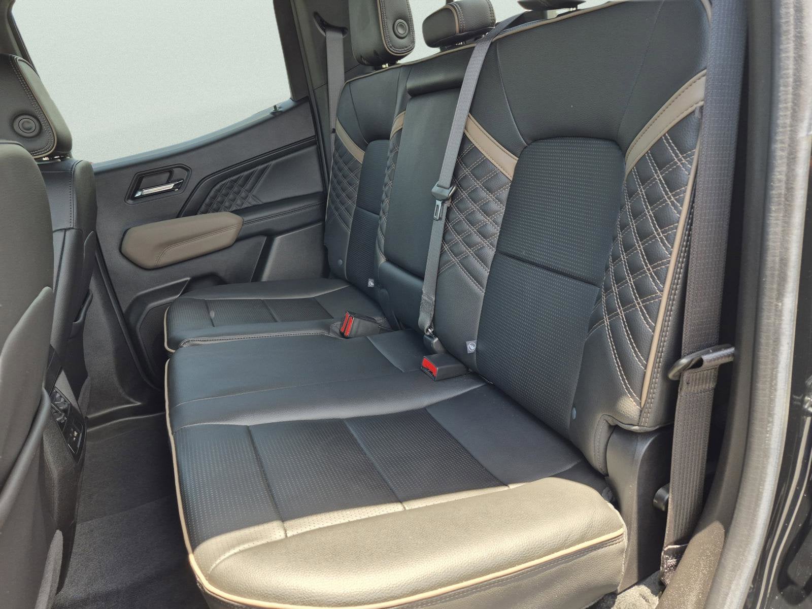 2023 GMC Canyon Denali