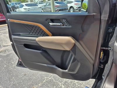 2023 GMC Canyon Denali
