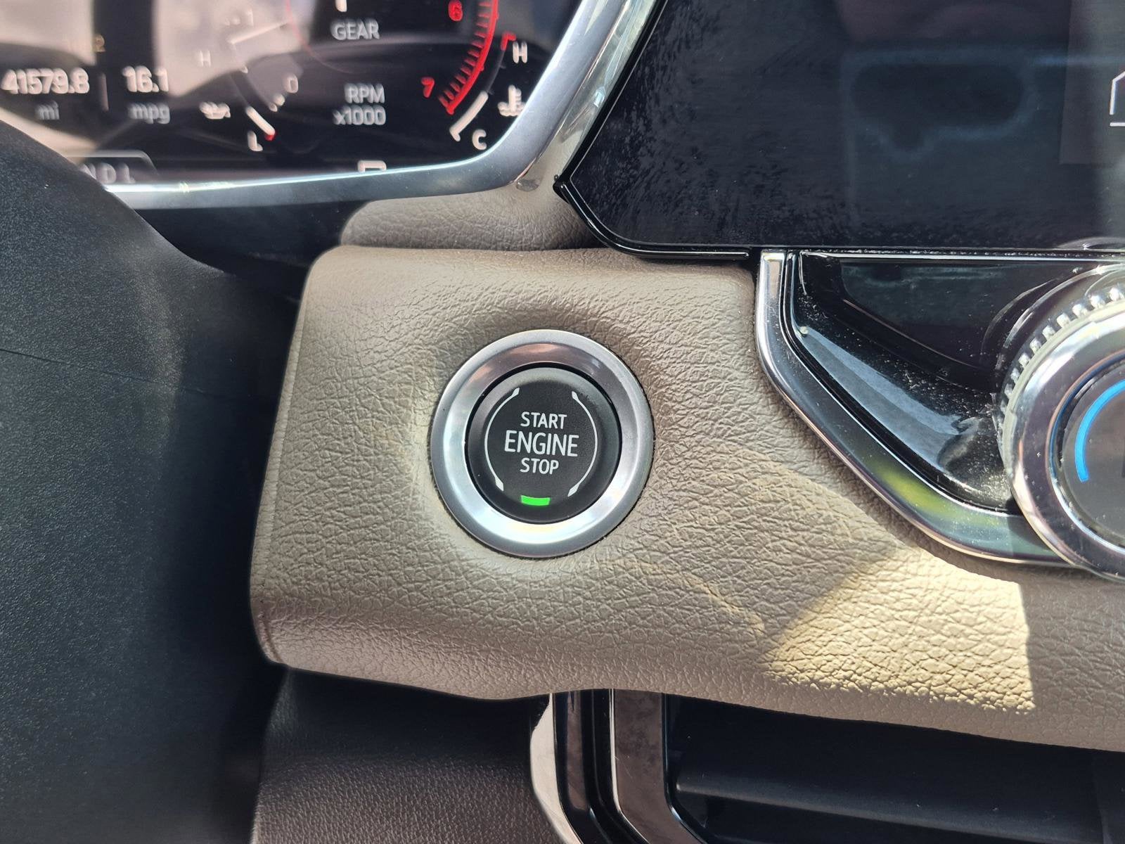 2023 GMC Canyon Denali