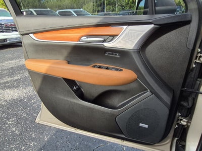 2023 Cadillac XT5 Premium Luxury
