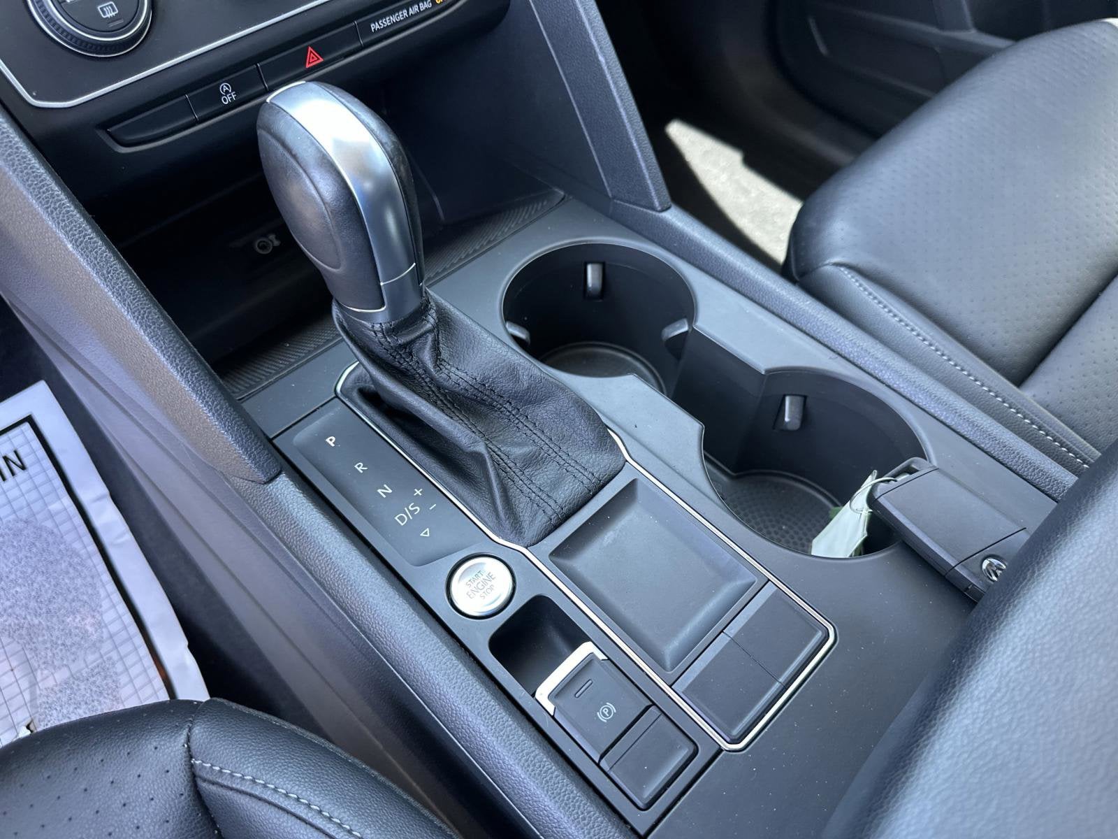 2019 Volkswagen Atlas 3.6L V6 SE w/Technology R-Line
