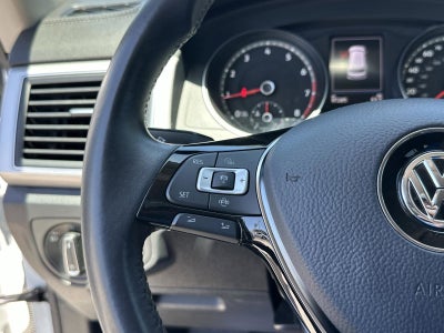 2019 Volkswagen Atlas 3.6L V6 SE w/Technology R-Line