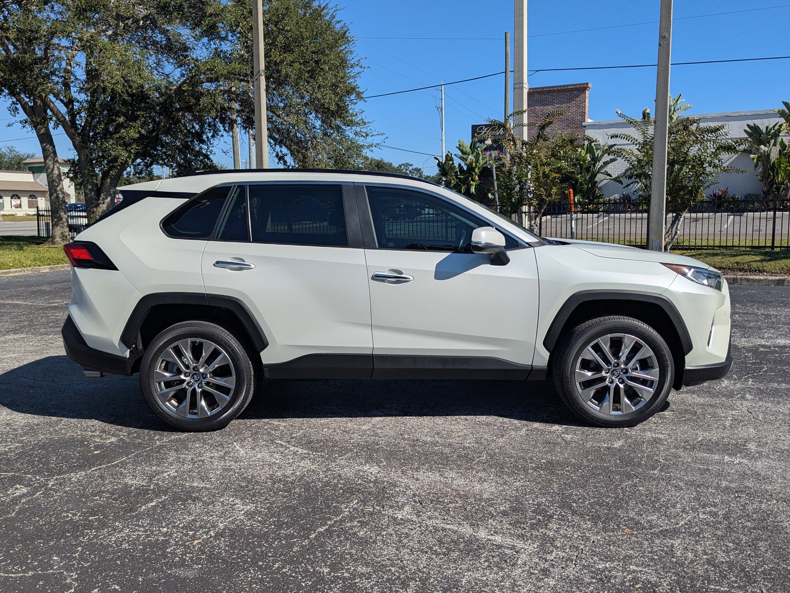 2019 Toyota RAV4 Limited