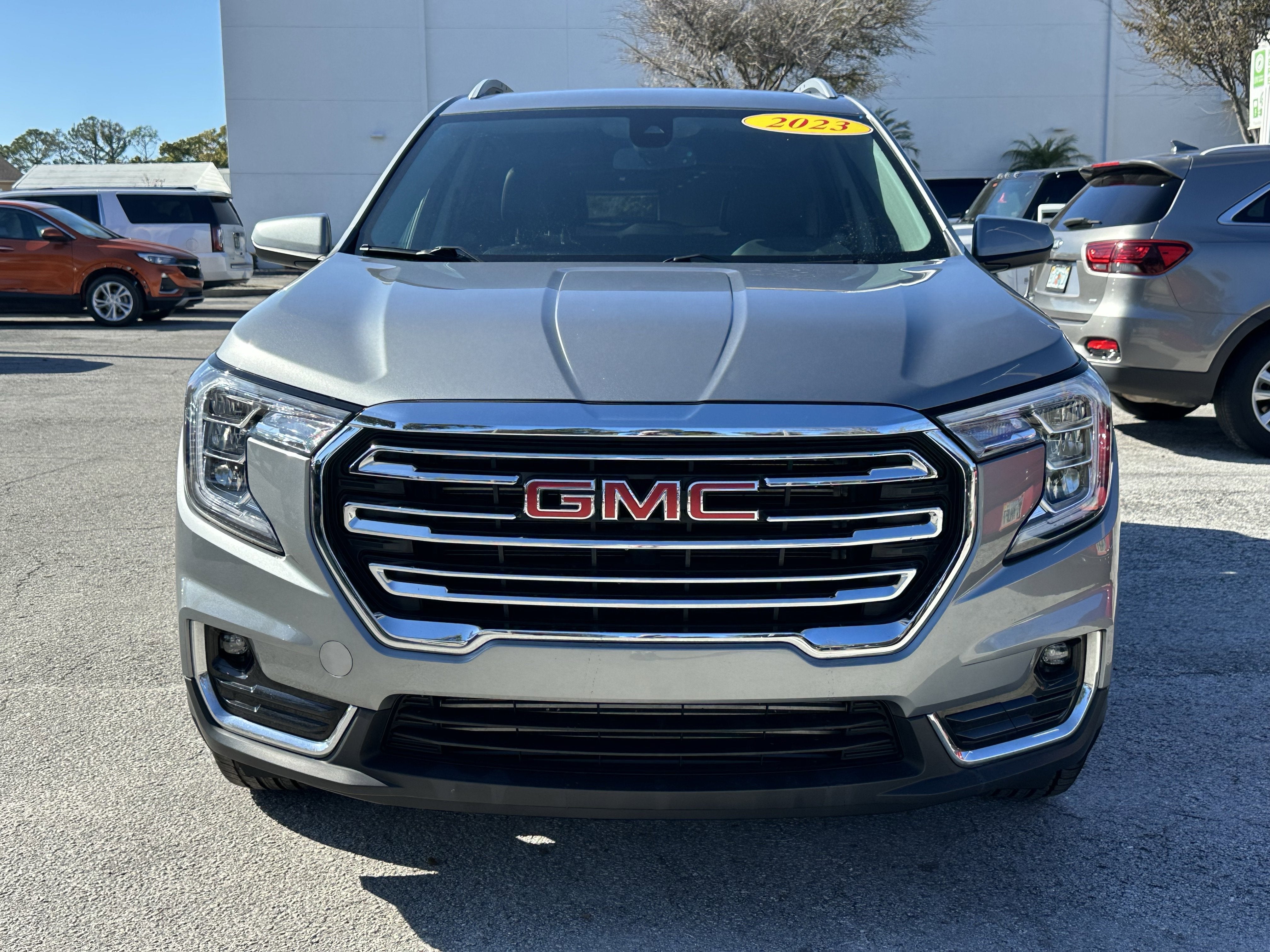 2023 GMC Terrain SLT