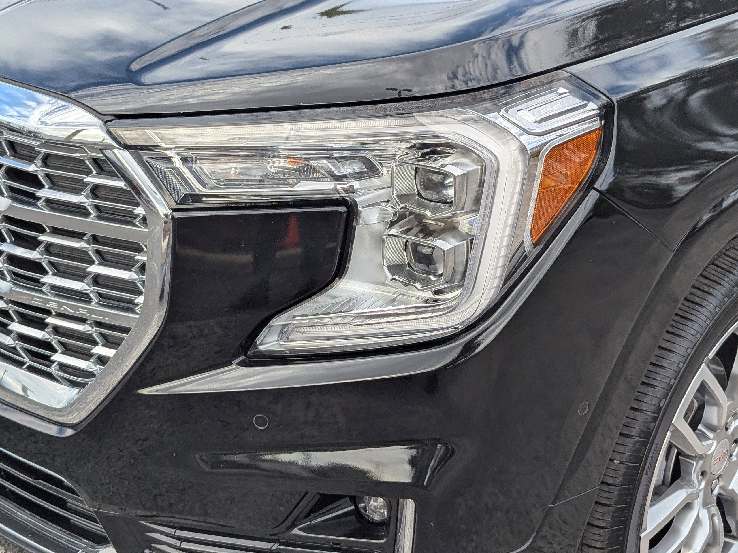 2023 GMC Terrain Denali