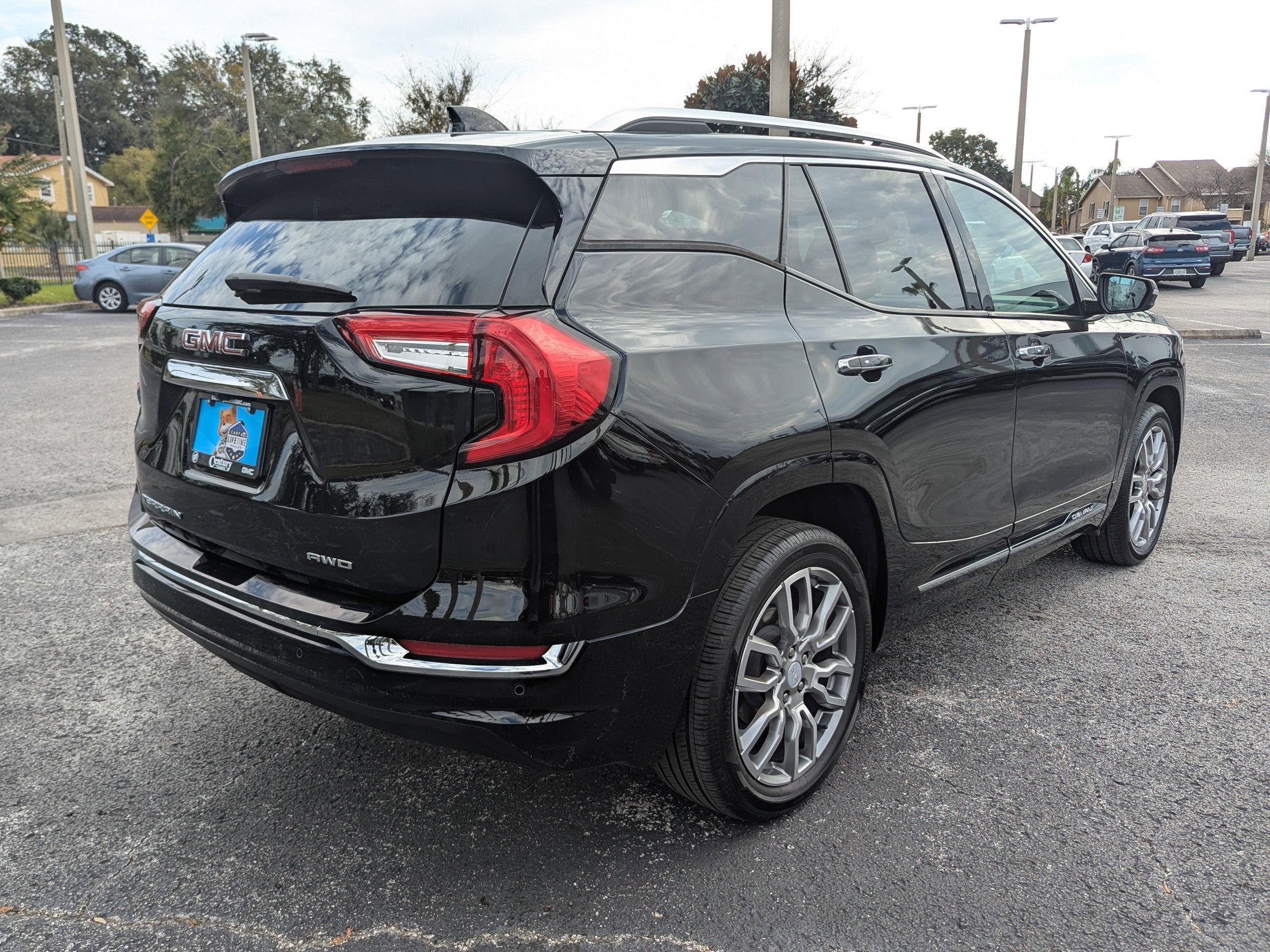 2023 GMC Terrain Denali