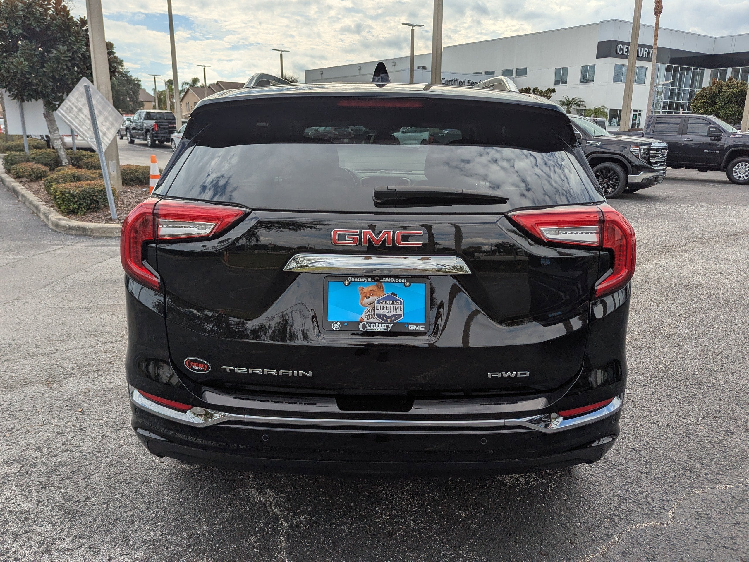 2023 GMC Terrain Denali