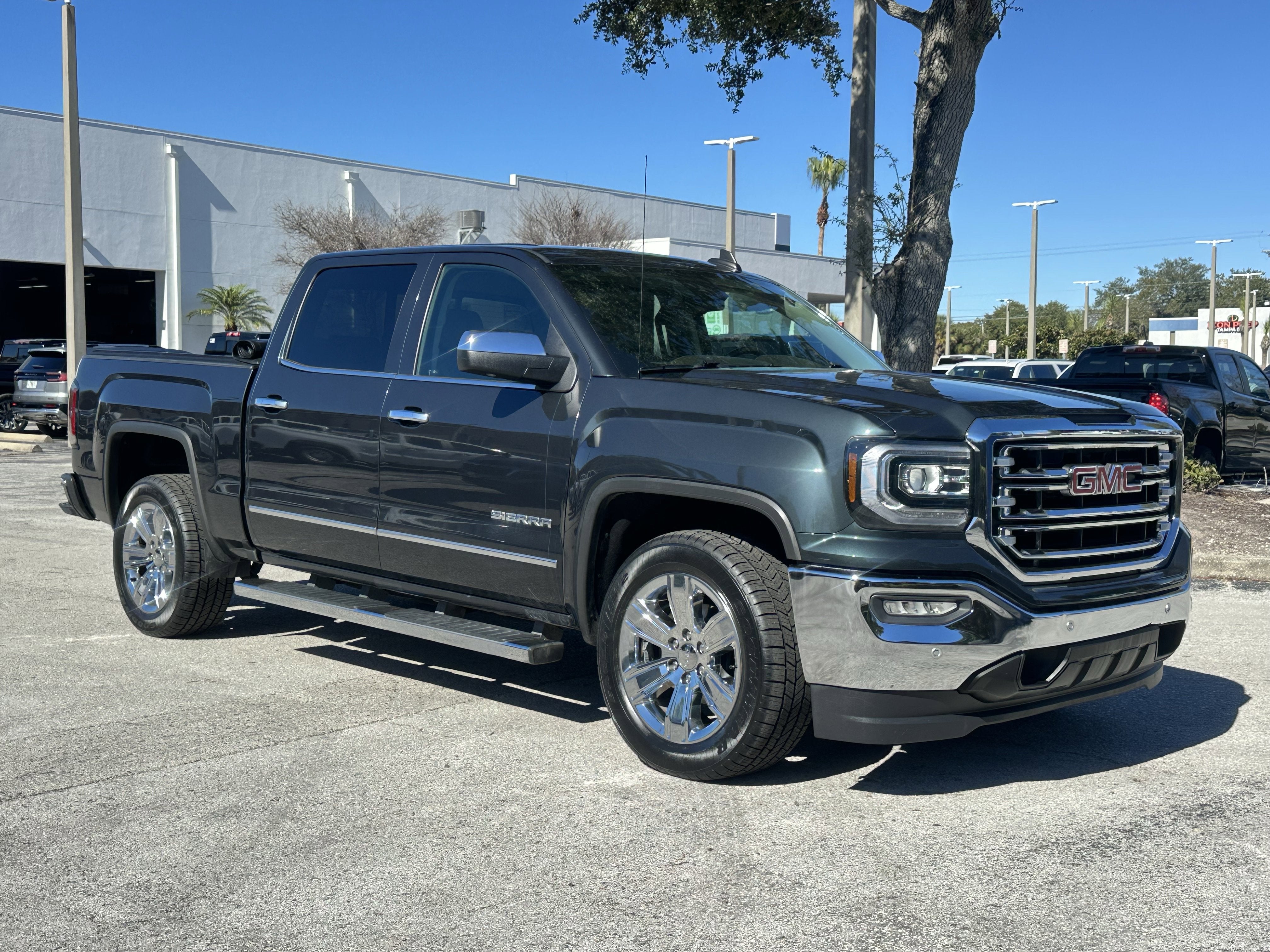 2018 GMC Sierra 1500 SLT