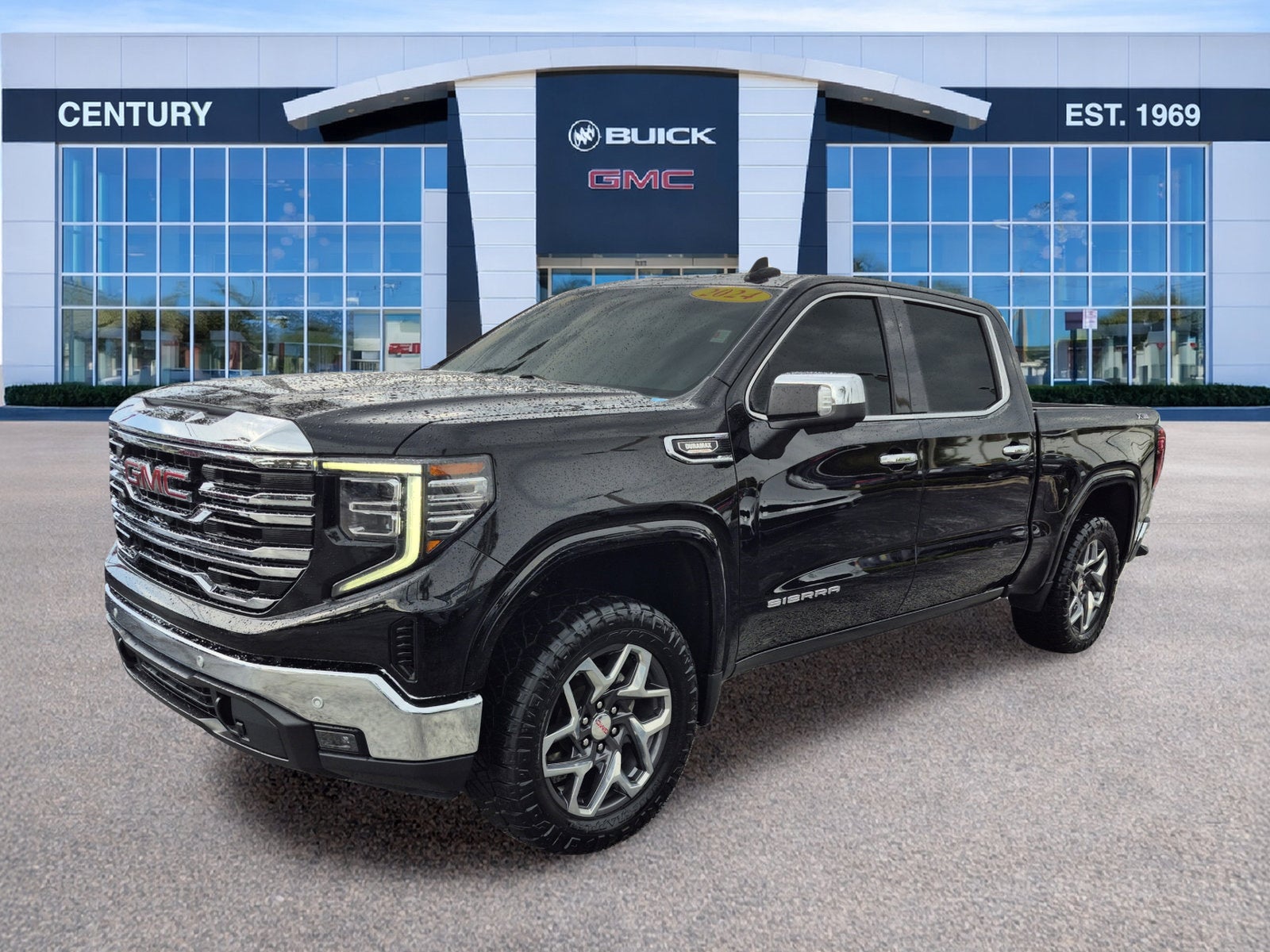 2024 GMC Sierra 1500 SLT - Photo 8