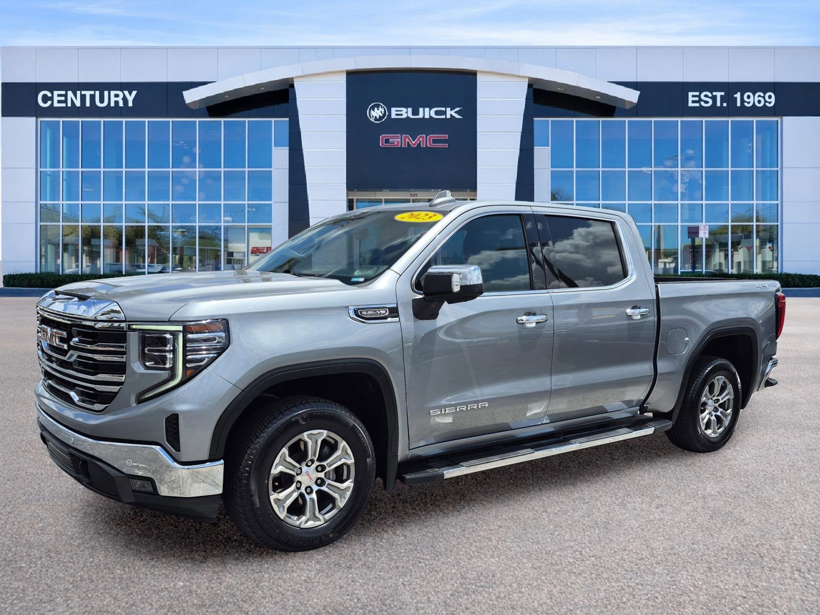 2023 GMC Sierra 1500 SLT
