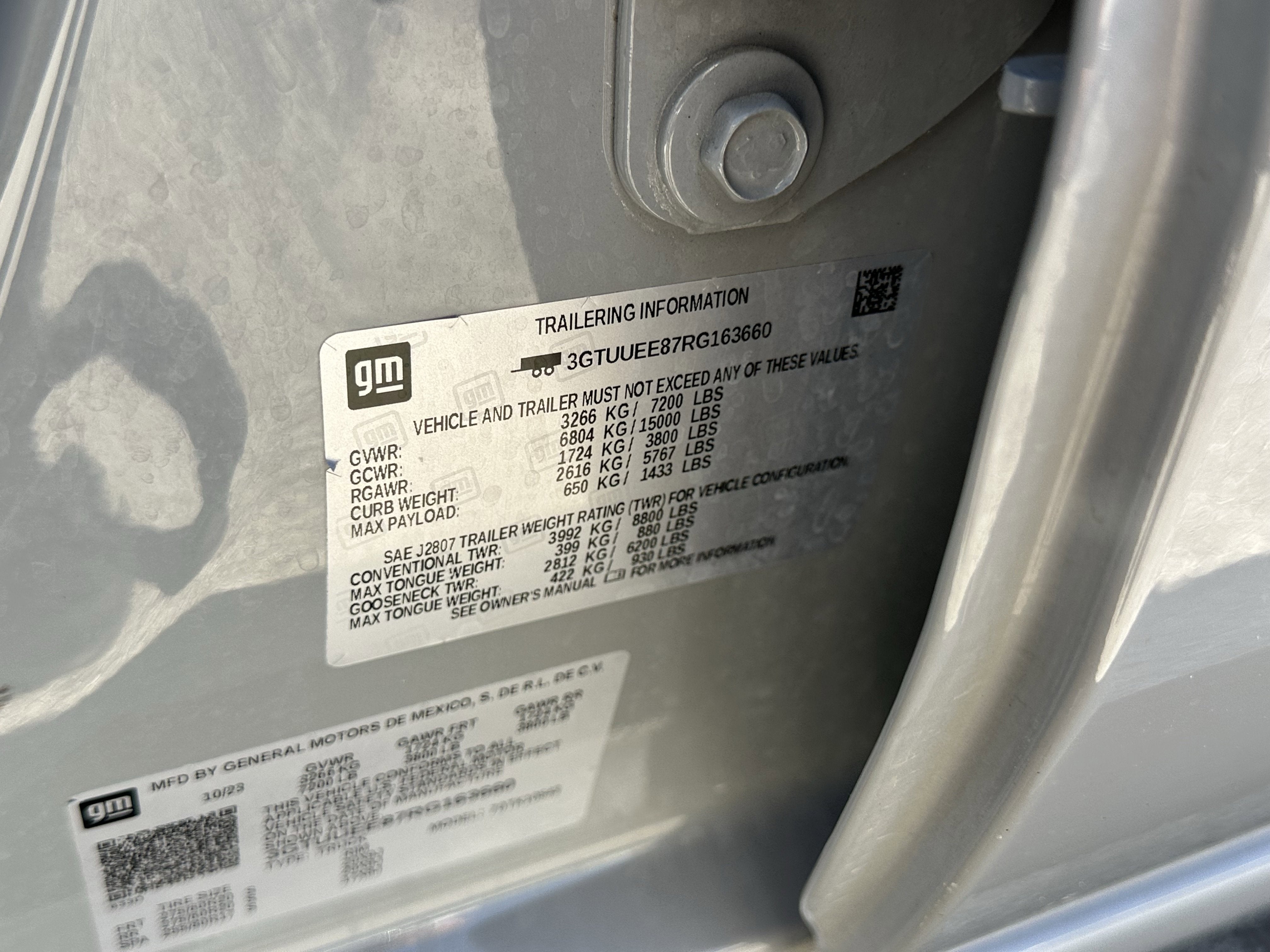 2024 GMC Sierra 1500 AT4