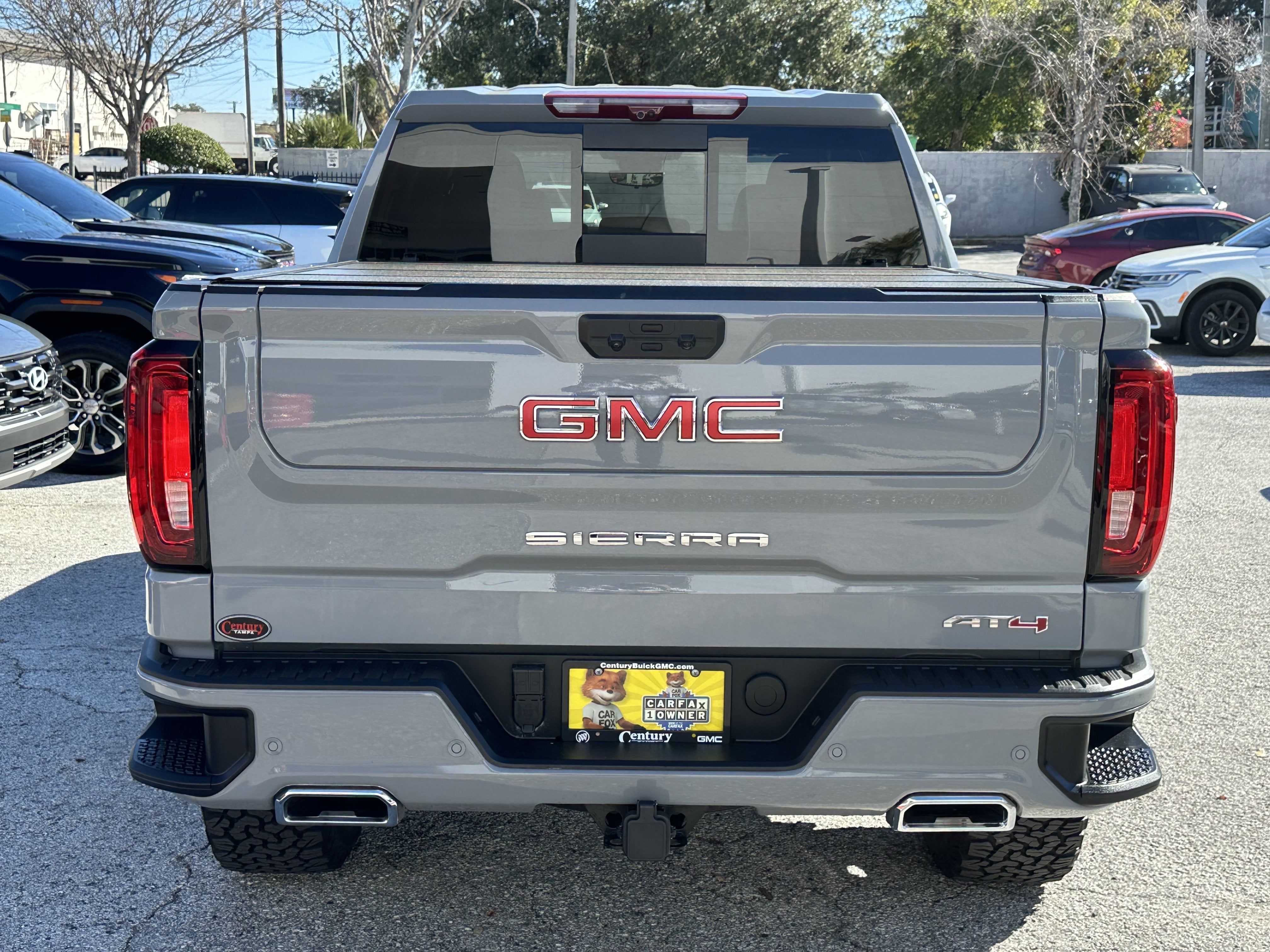 2024 GMC Sierra 1500 AT4