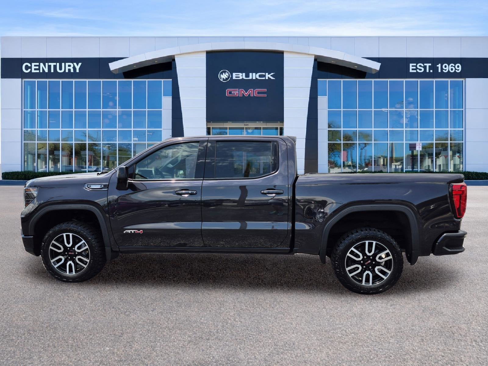 2023 GMC Sierra 1500 AT4