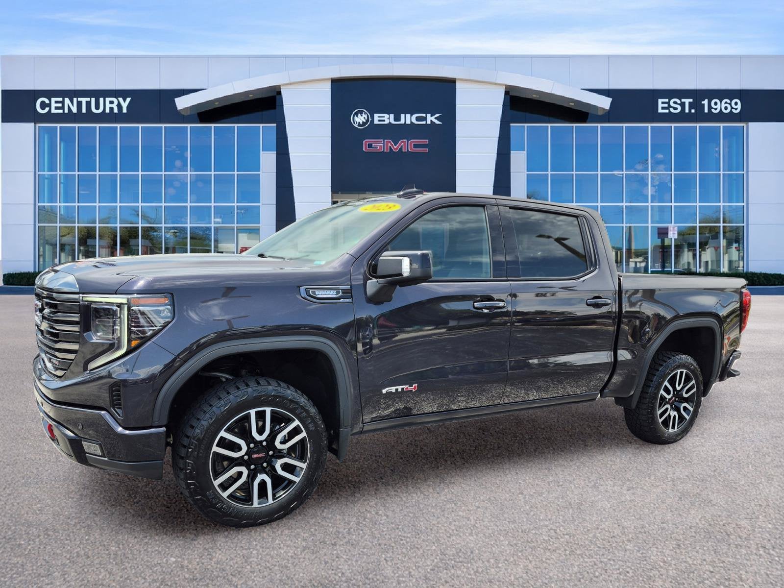 2023 GMC Sierra 1500 AT4