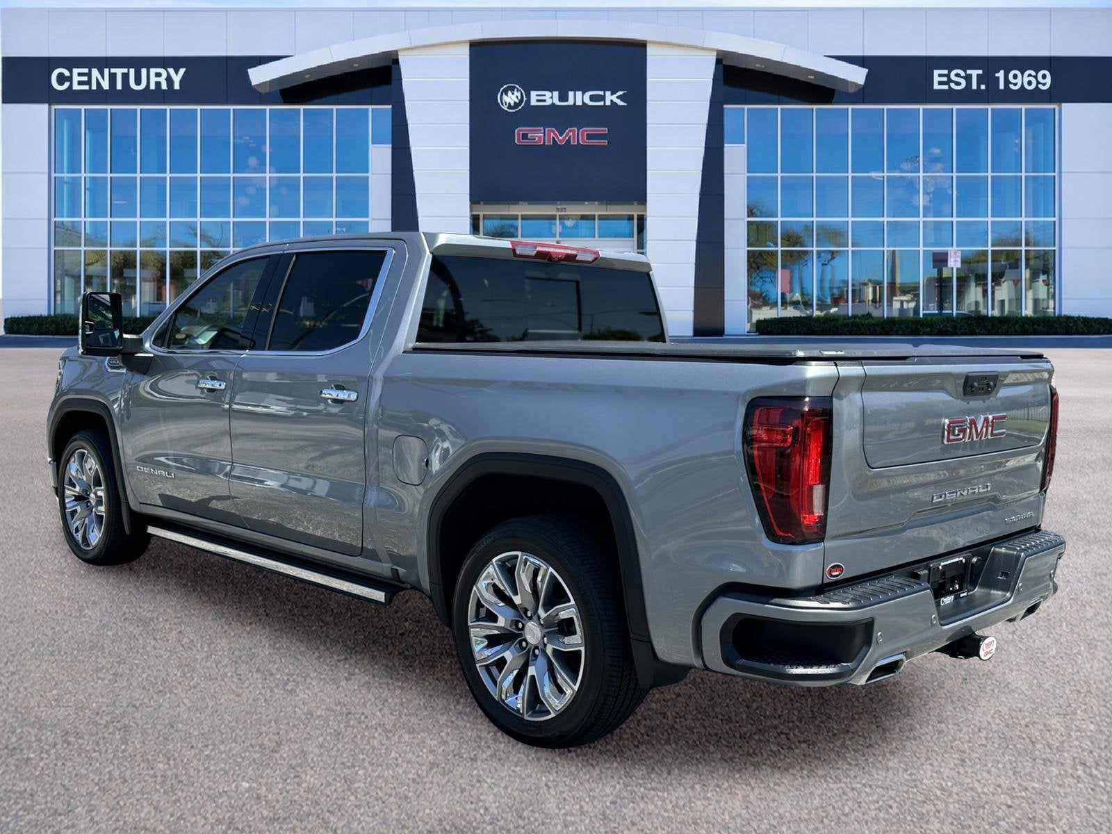 2025 GMC Sierra 1500 Denali